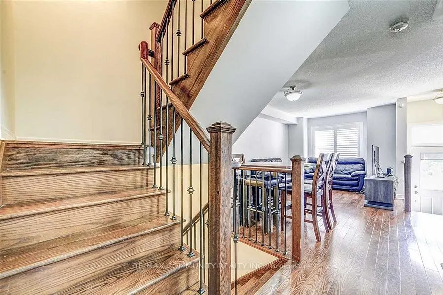 52 Zezel Way