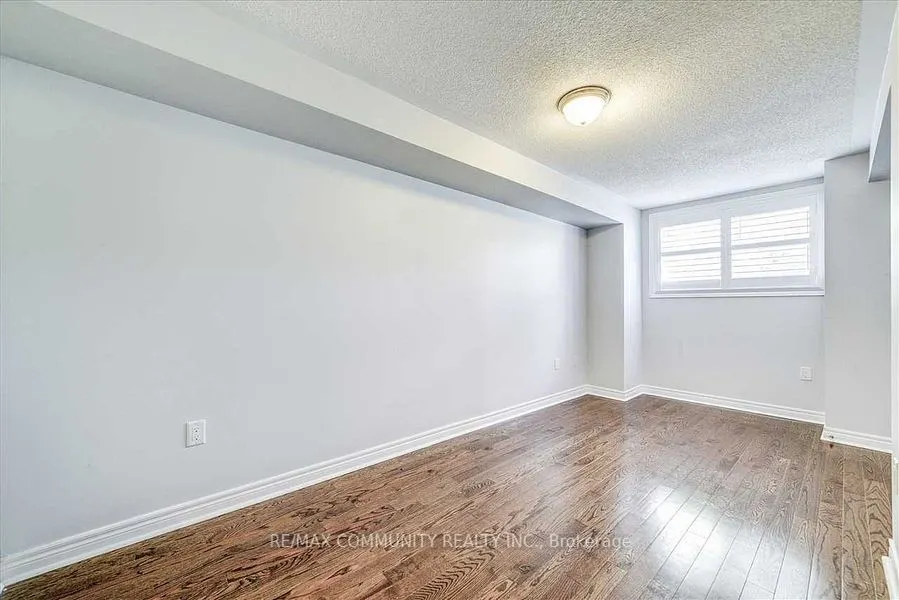 52 Zezel Way