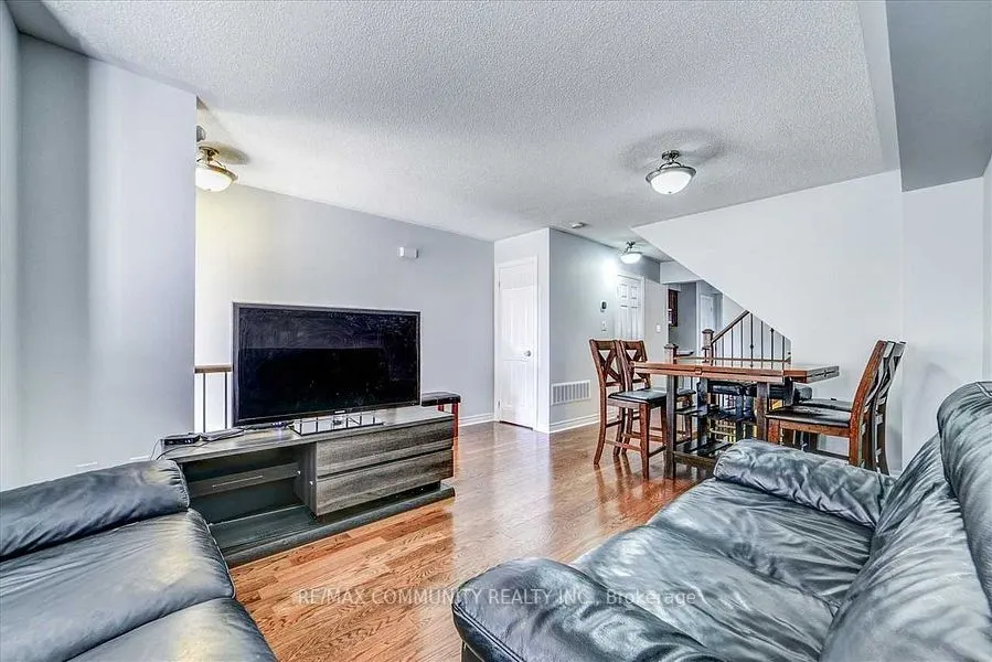 52 Zezel Way
