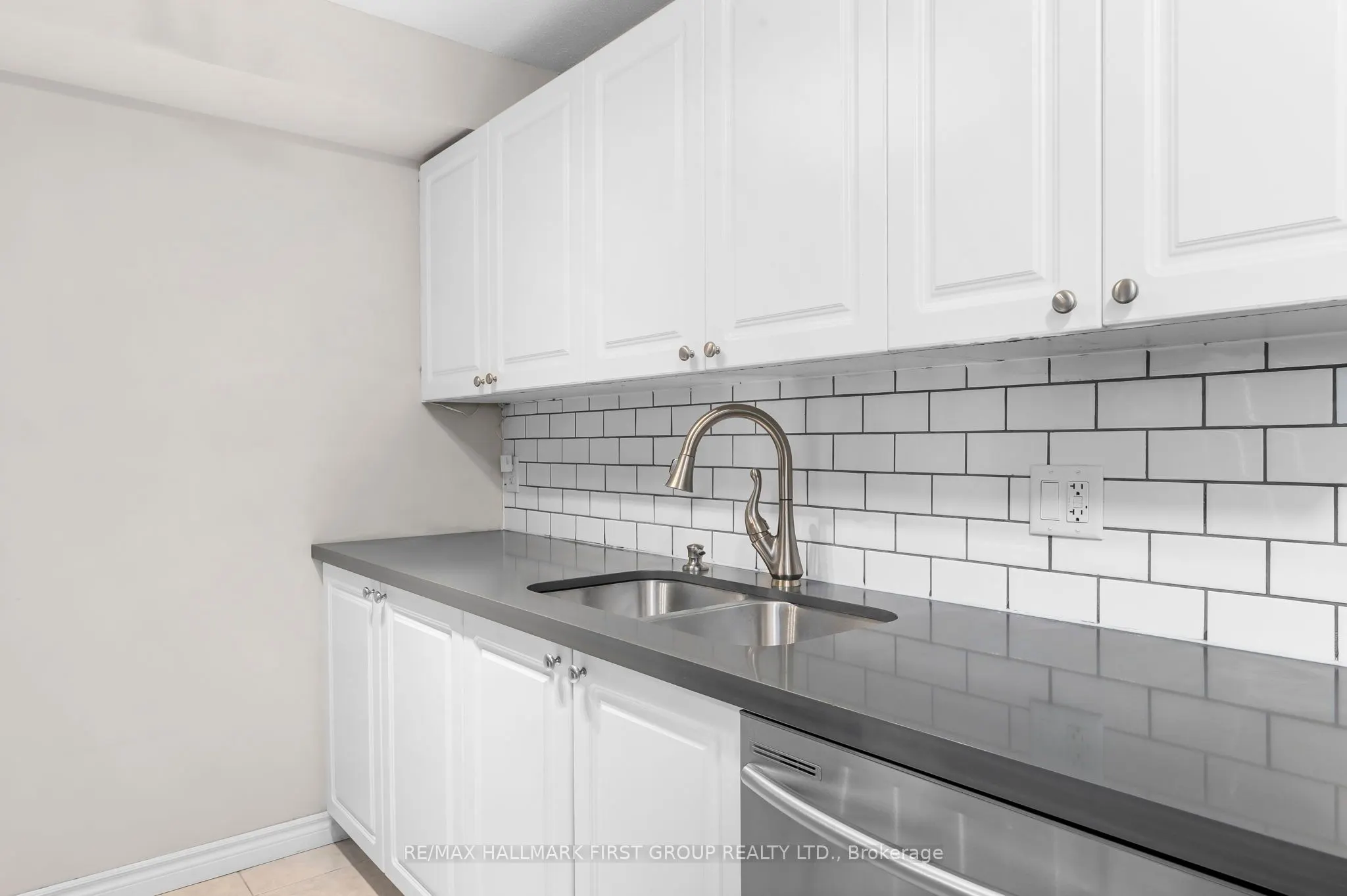 684 Warden Avenue, #109