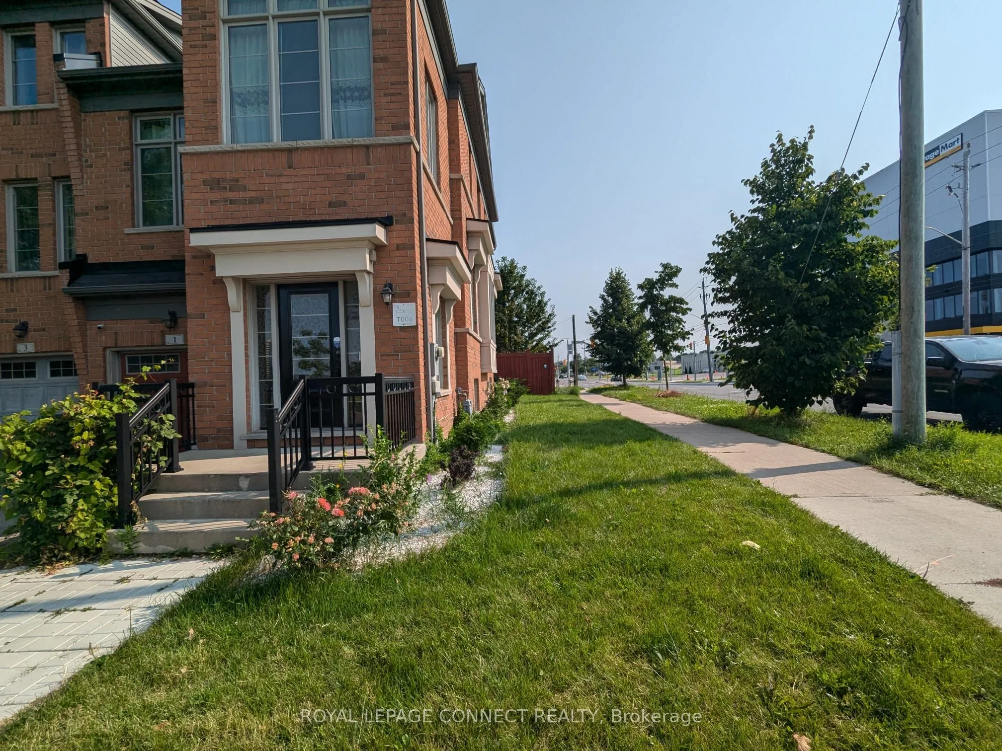 1 Lily Cup Avenue, #Main