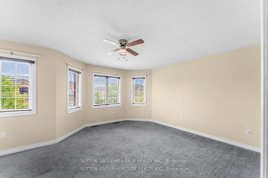 34 Ball Crescent