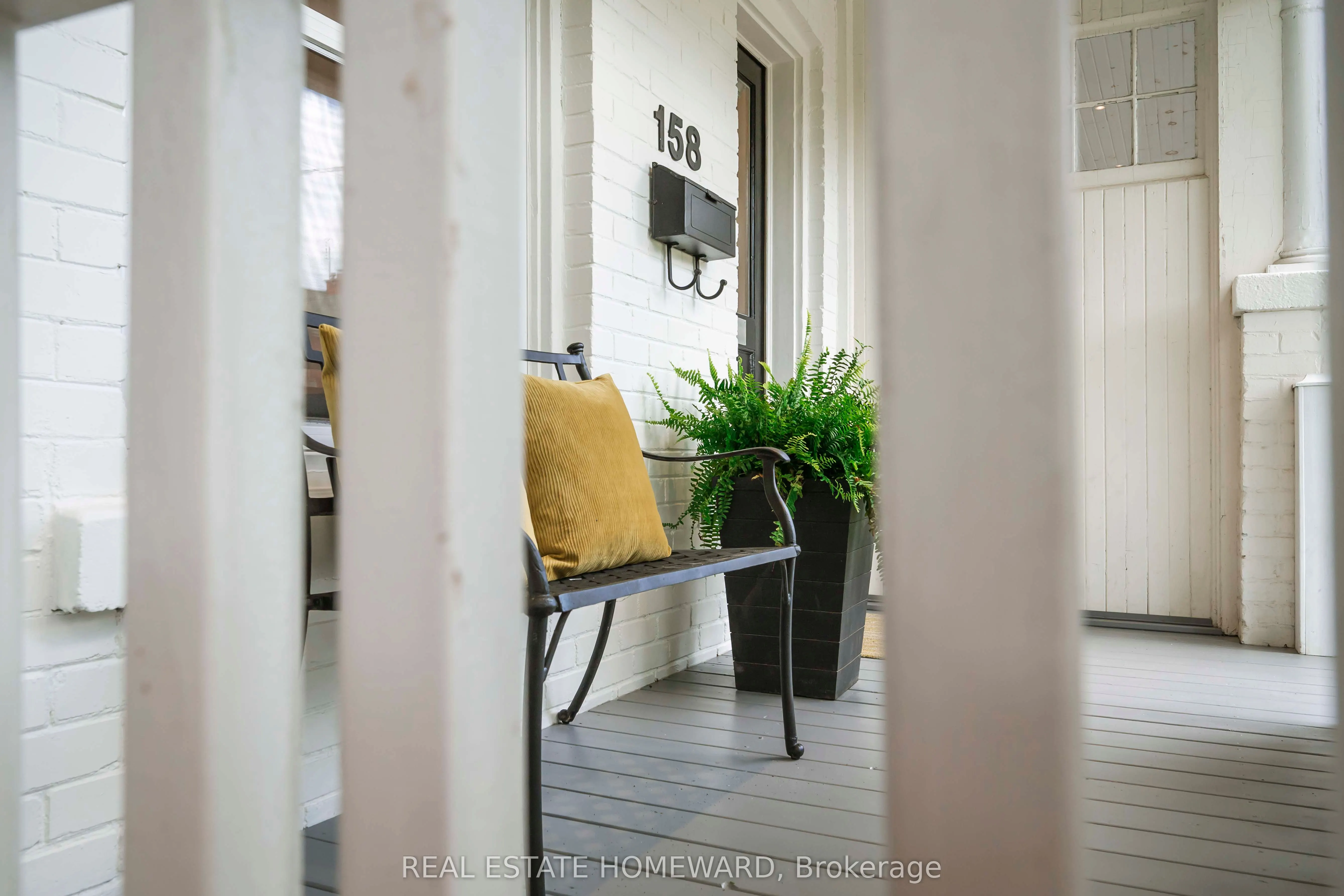 158 Hastings Avenue