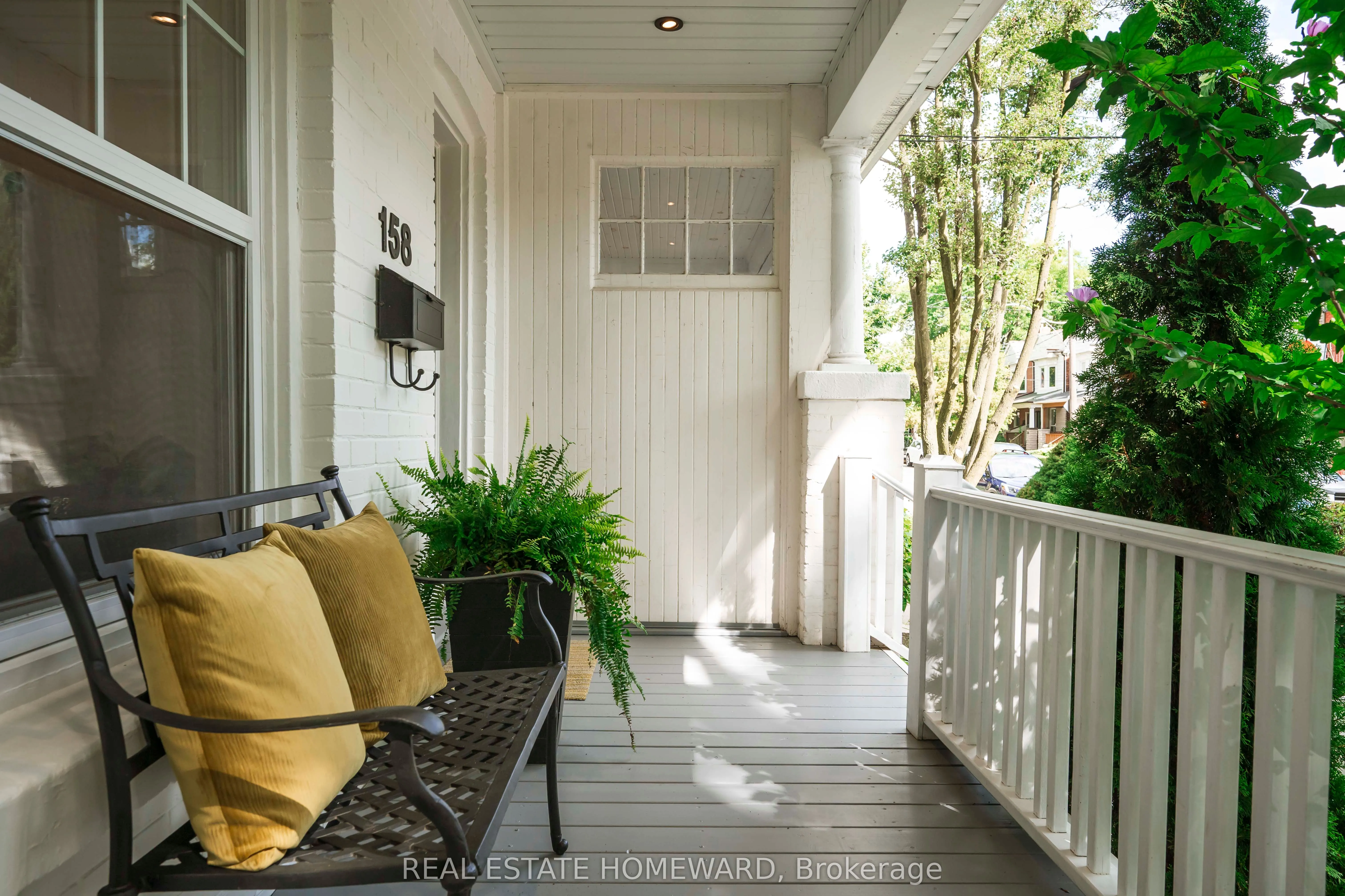 158 Hastings Avenue