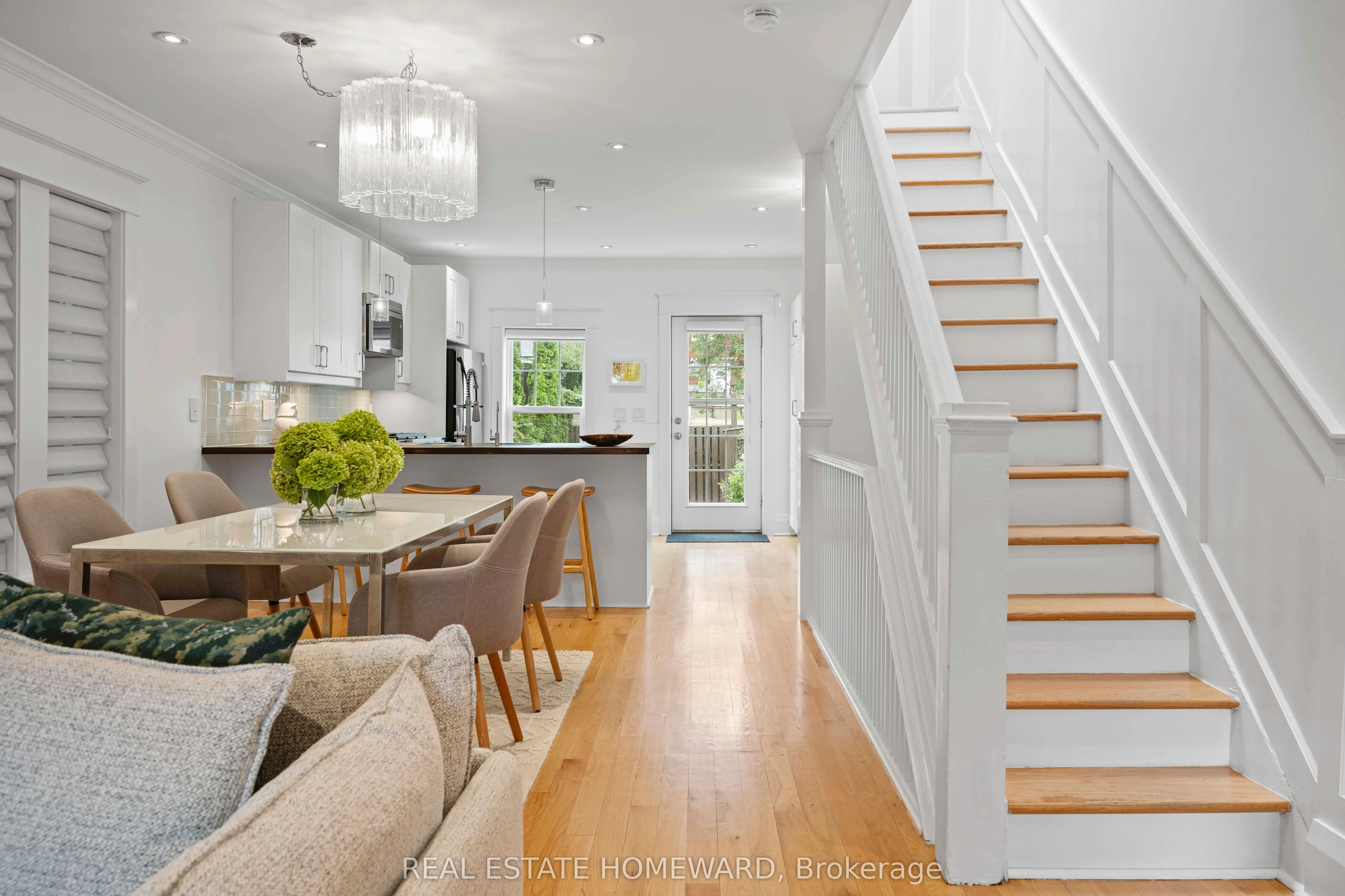 158 Hastings Avenue