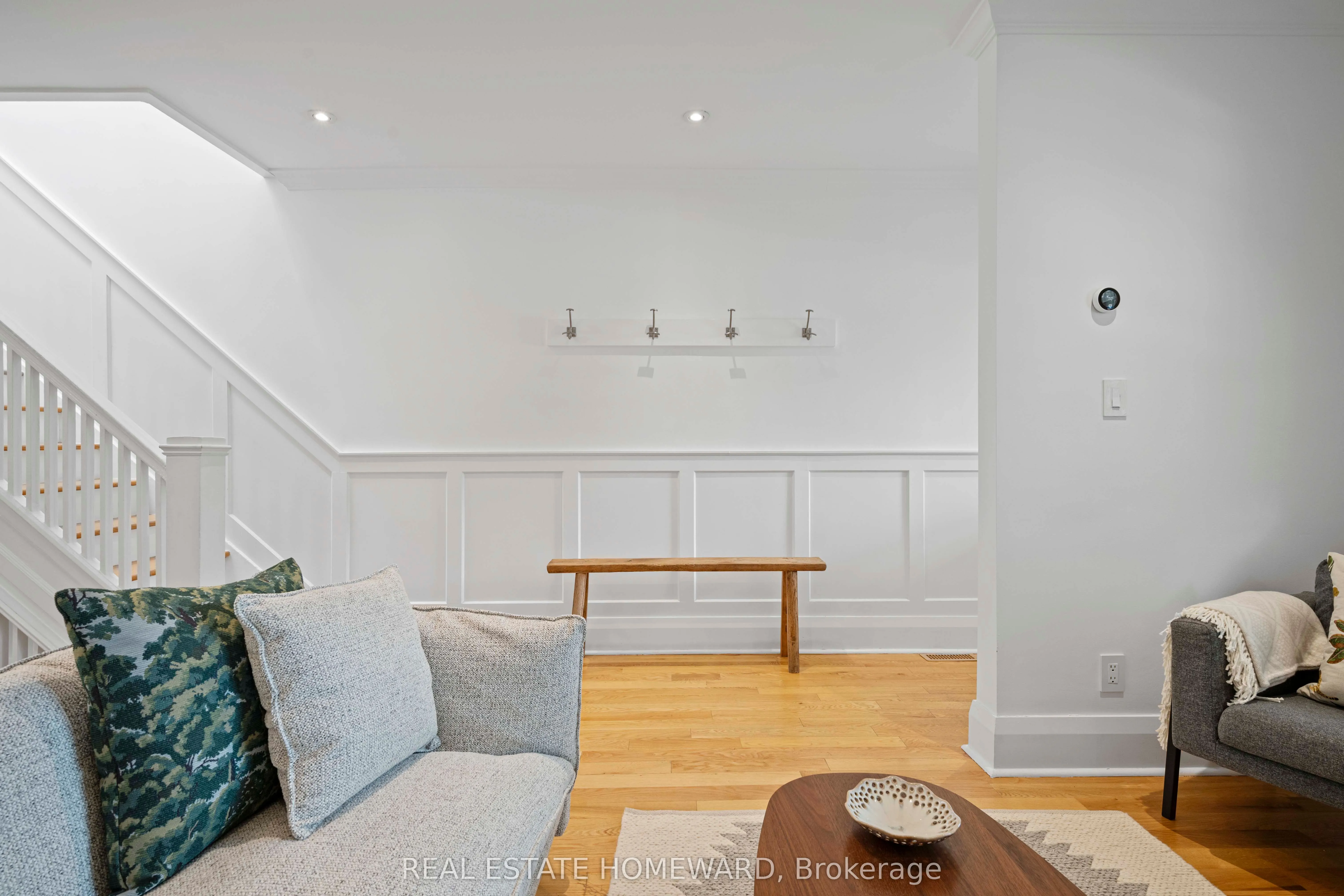 158 Hastings Avenue