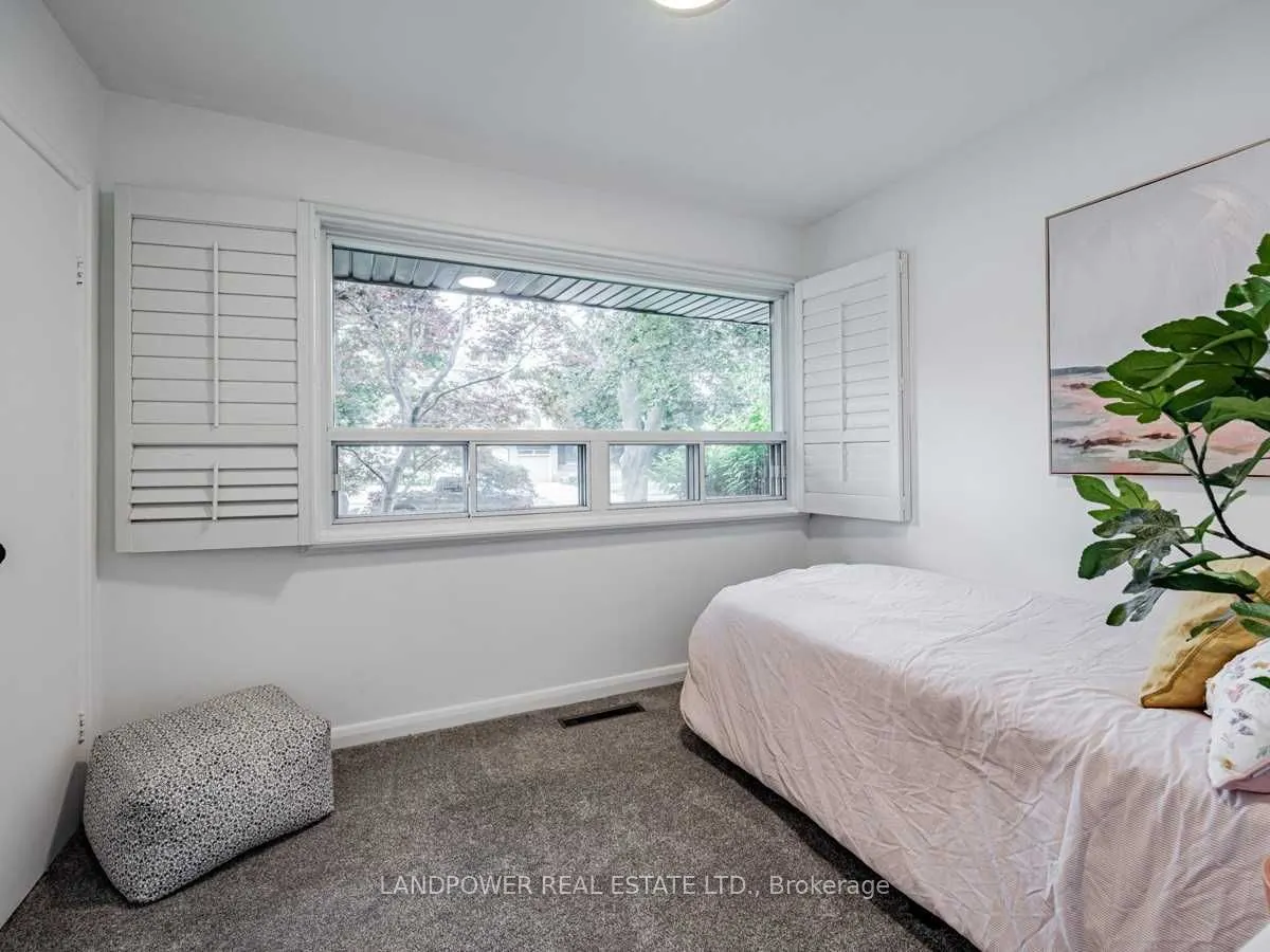 85 Glen Watford Drive E
