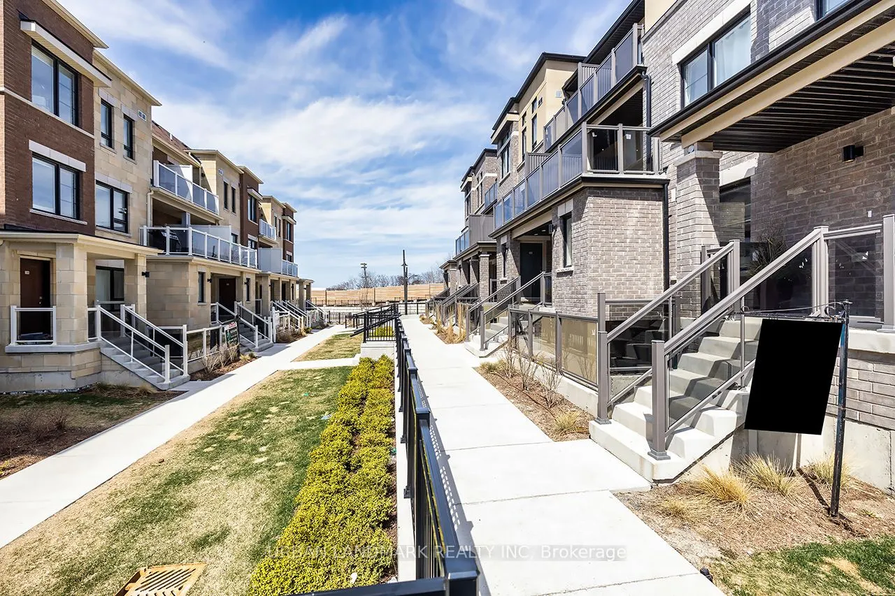 26 Lookout Drive, #26D