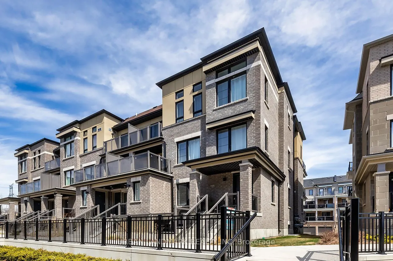 26 Lookout Drive, #26D