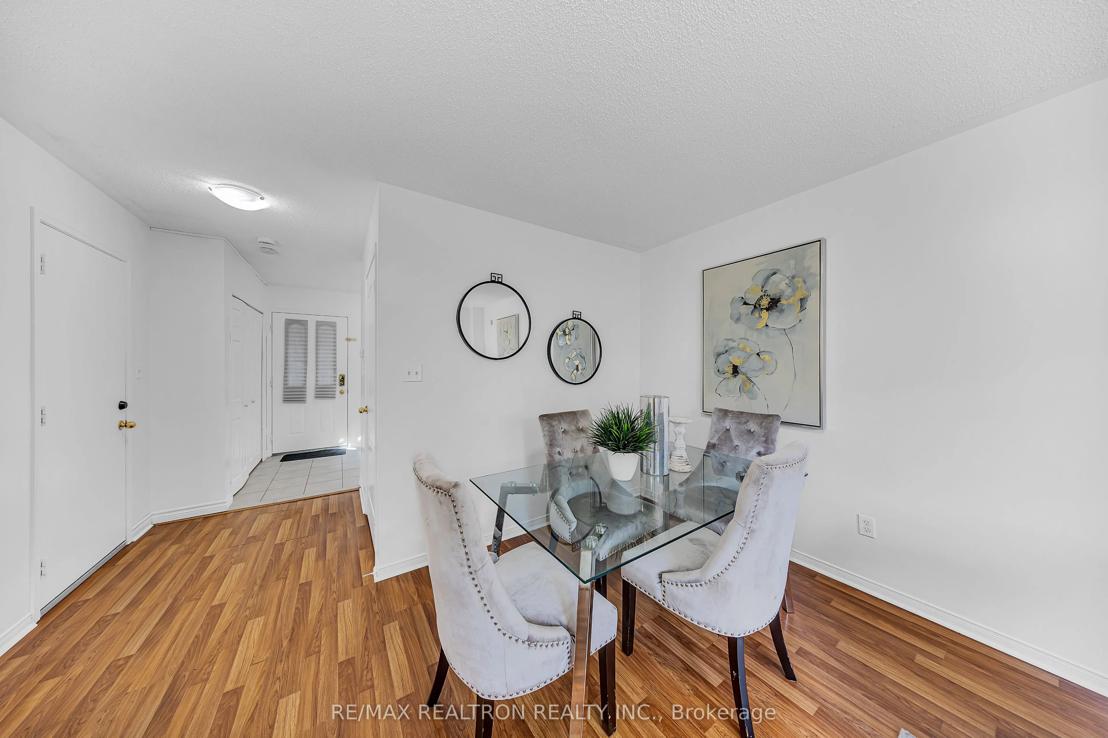25 Cranston Avenue