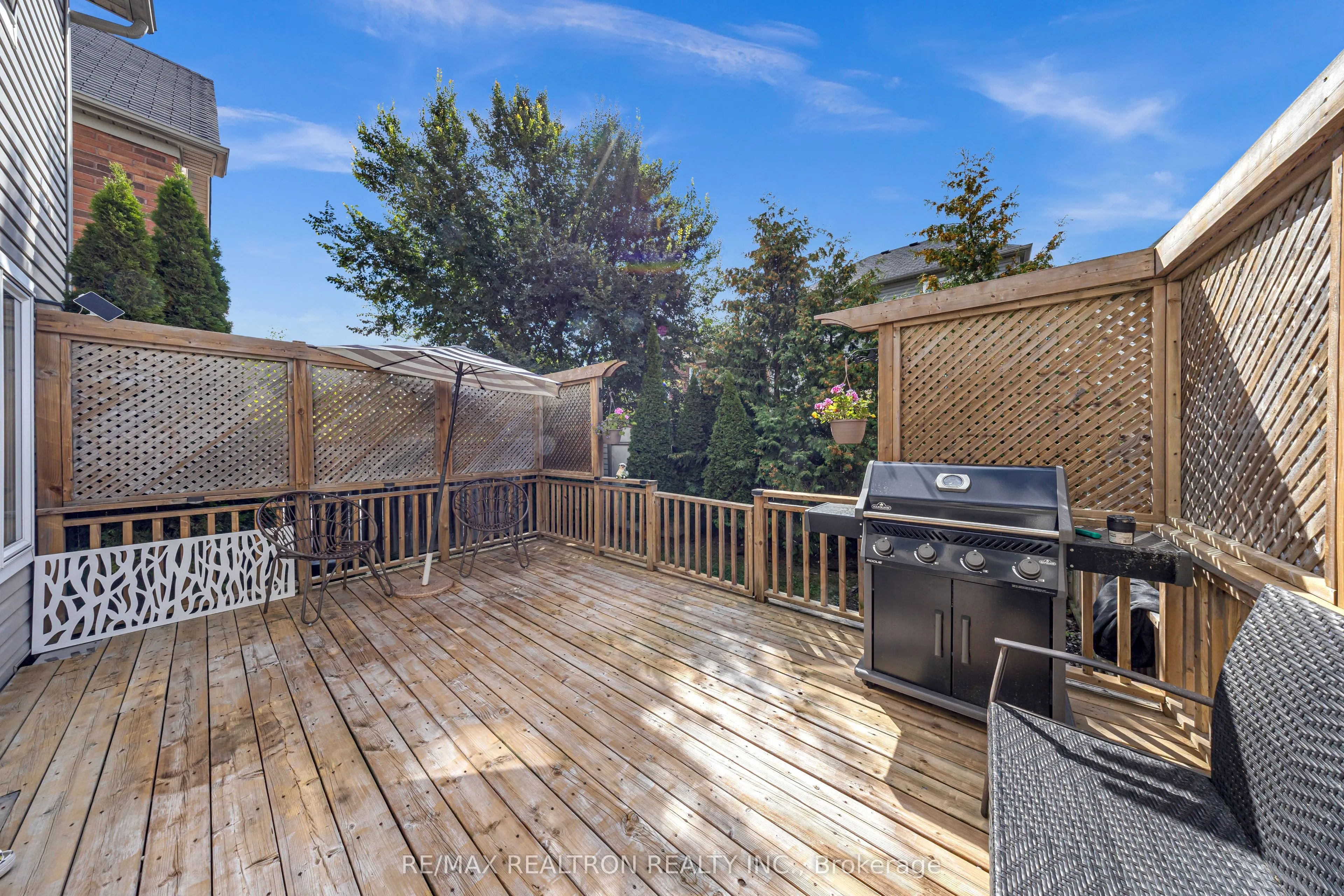 25 Cranston Avenue