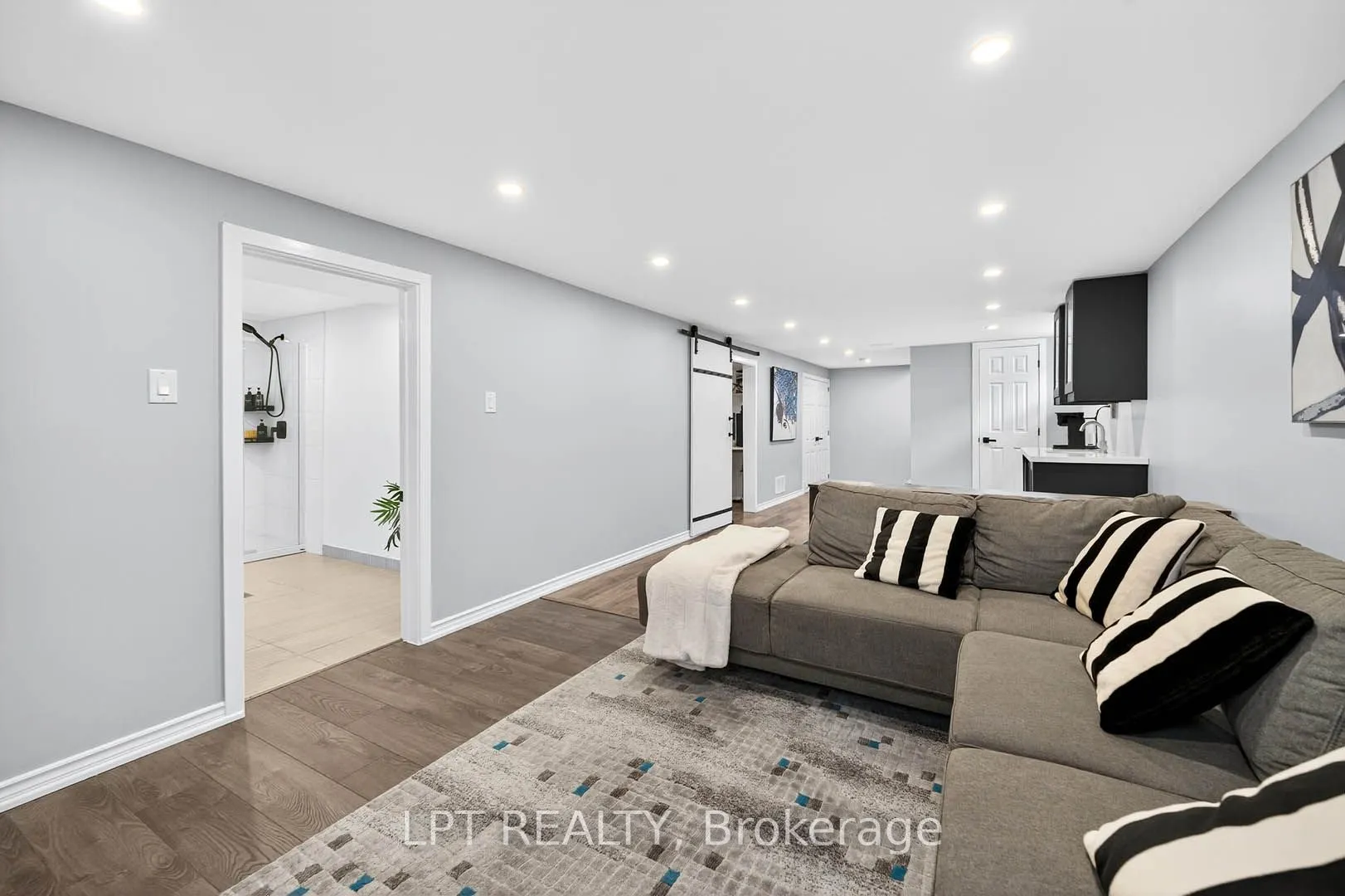 918 Walton Boulevard