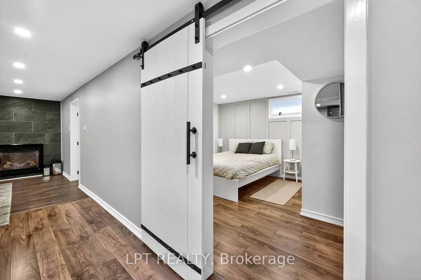 918 Walton Boulevard