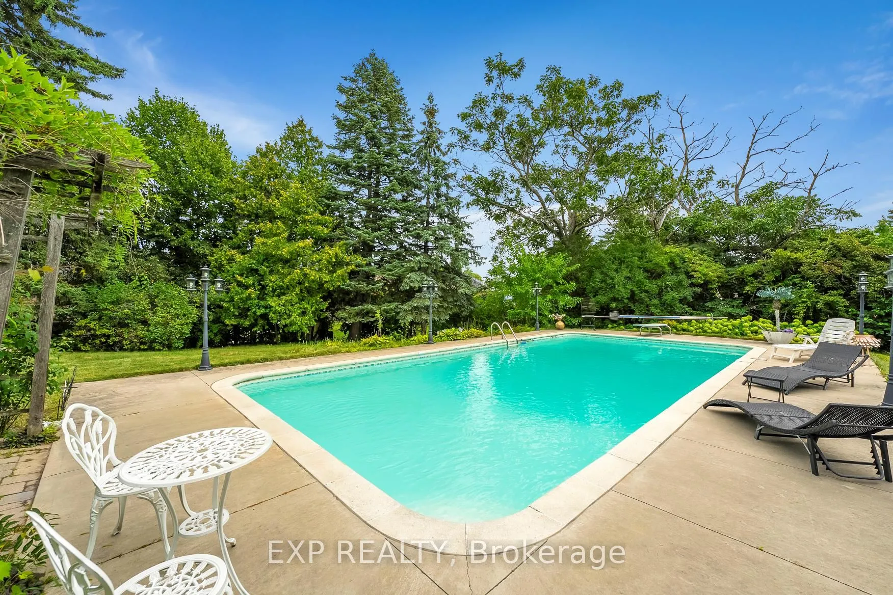 223 Violet Court