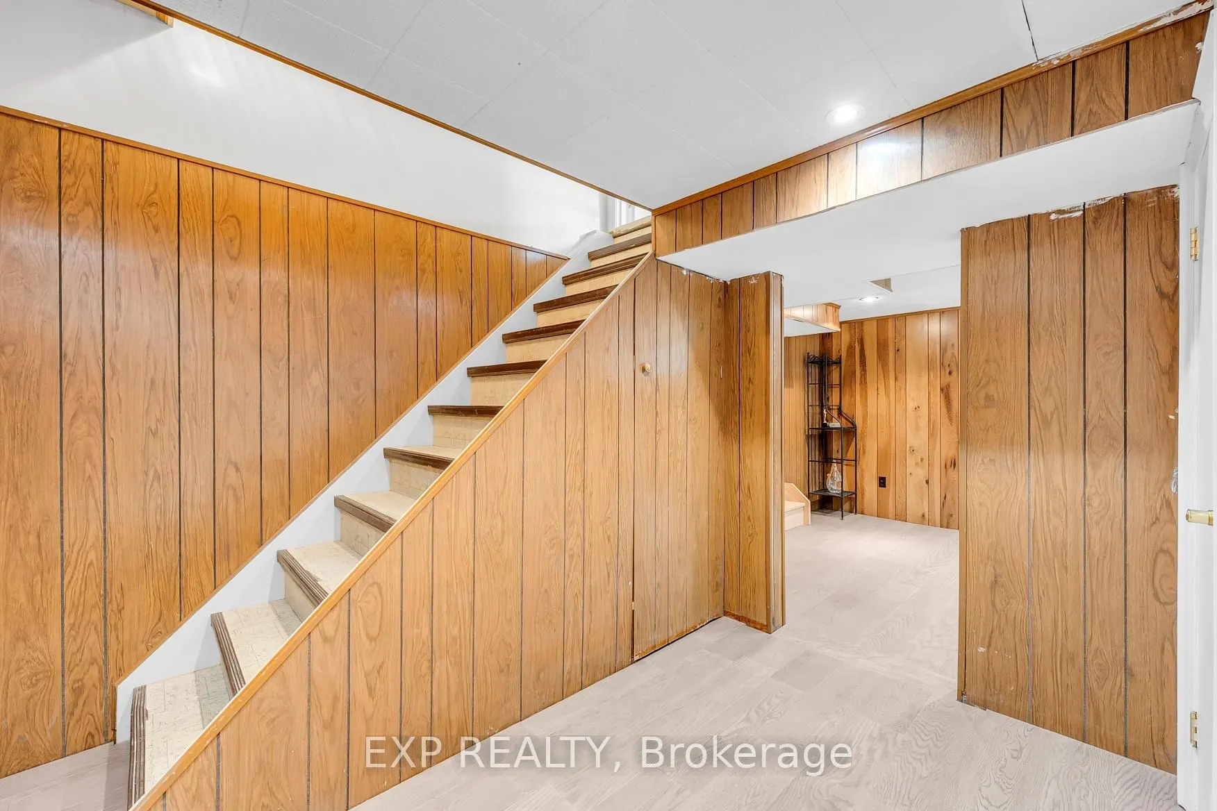 223 Violet Court