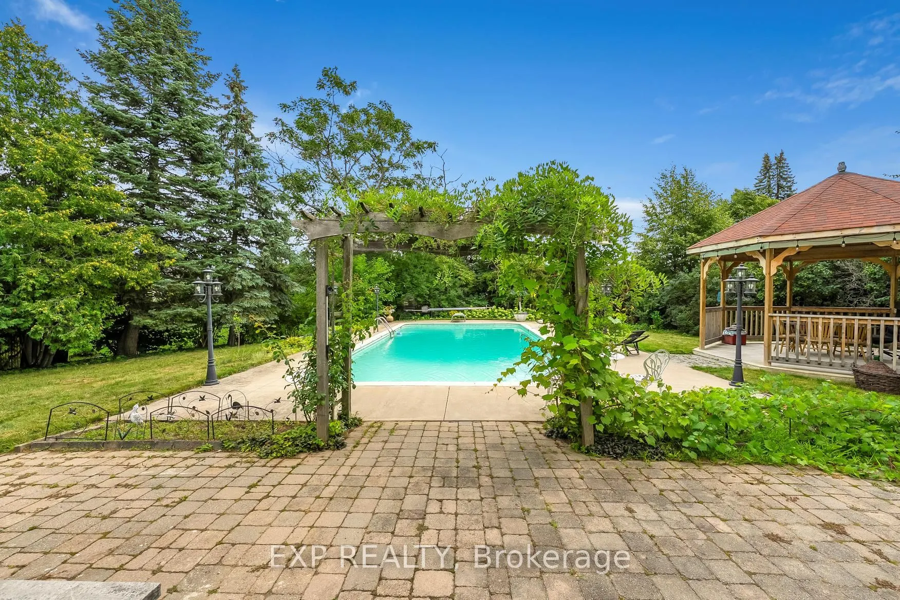 223 Violet Court