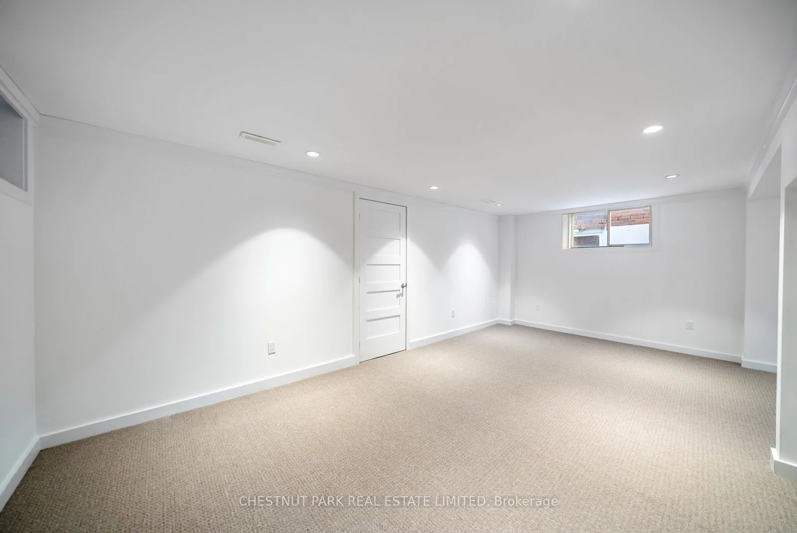 155 Hammersmith Avenue