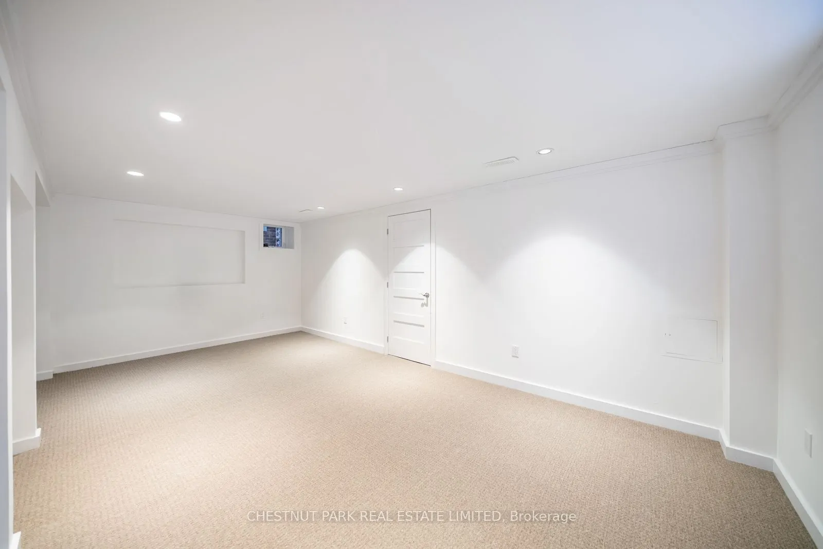 155 Hammersmith Avenue