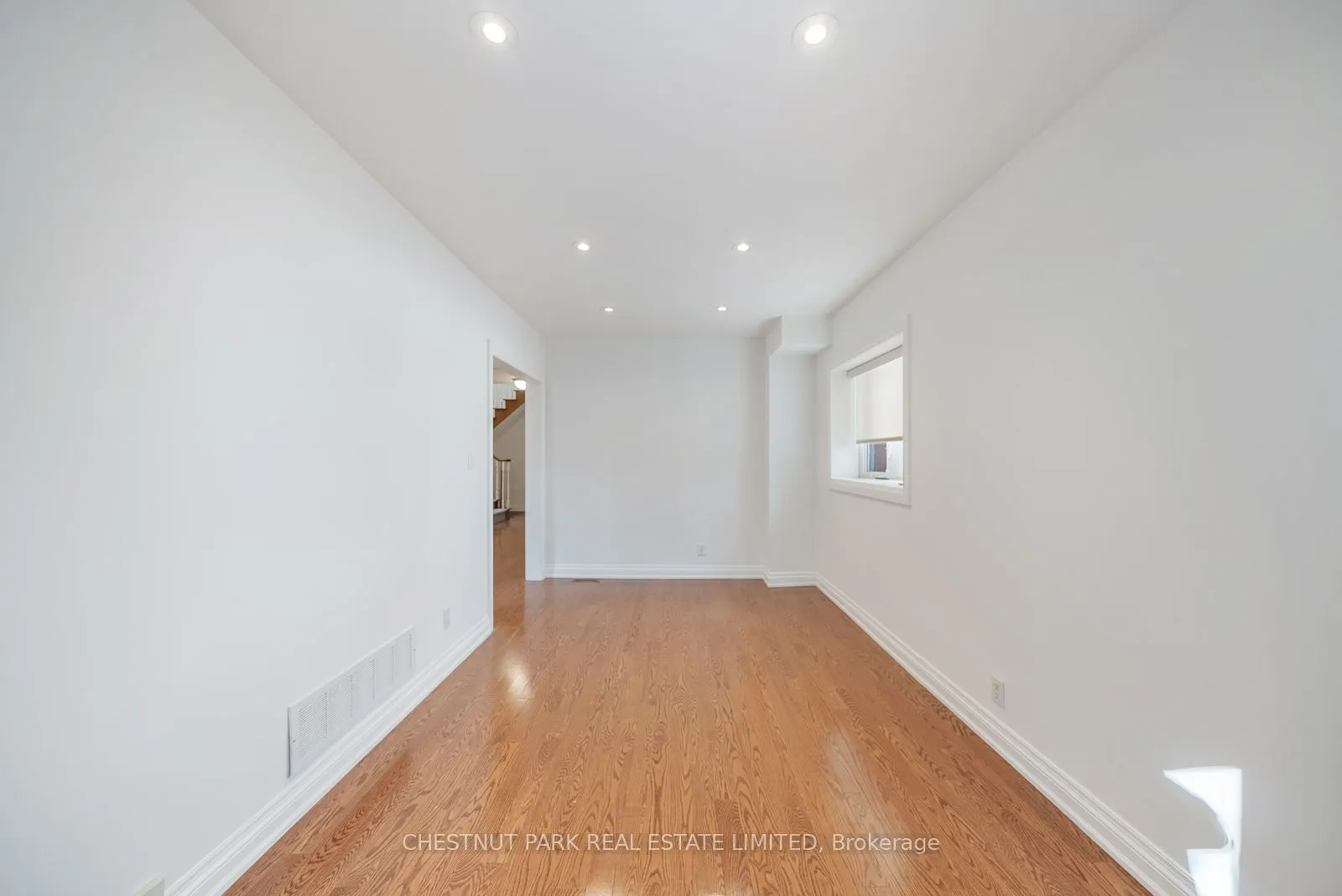 155 Hammersmith Avenue