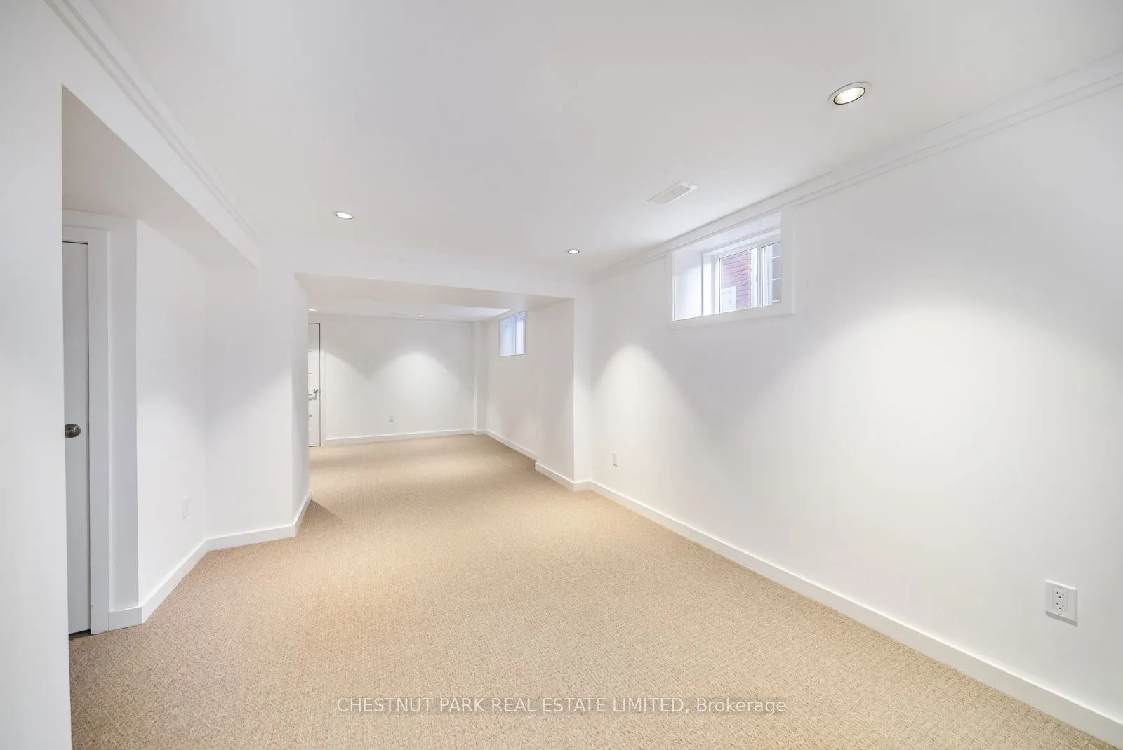 155 Hammersmith Avenue