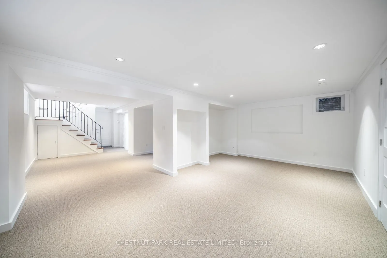 155 Hammersmith Avenue