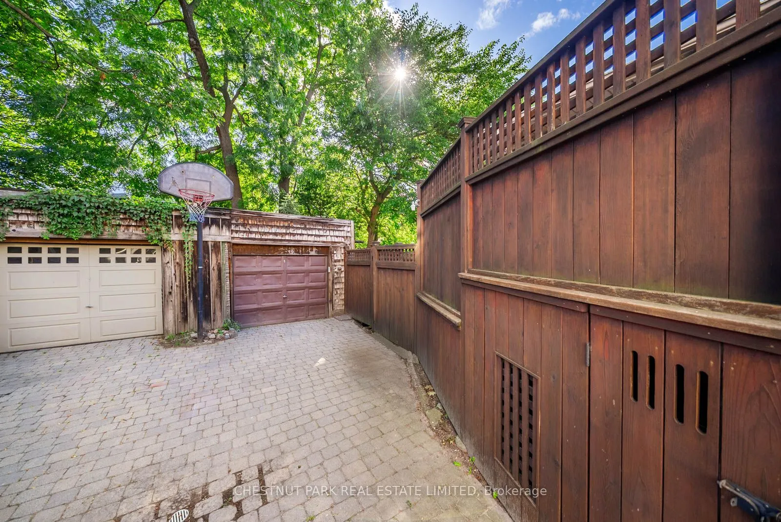 155 Hammersmith Avenue