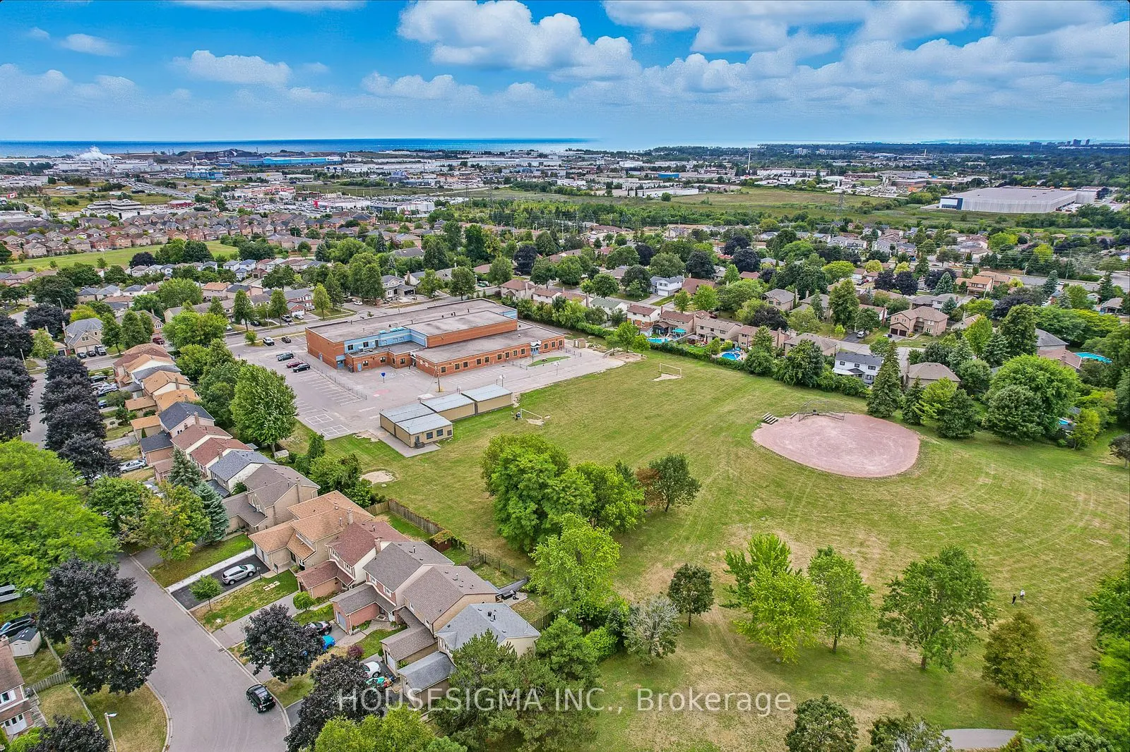 47 Winston Crescent