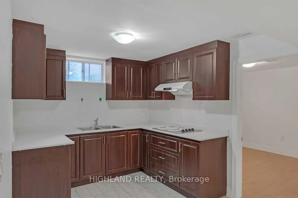 107 Rainier Square, #Lower