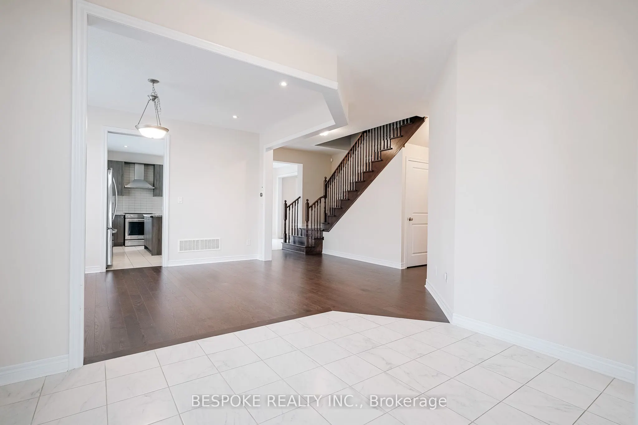 1072 Azalea Avenue