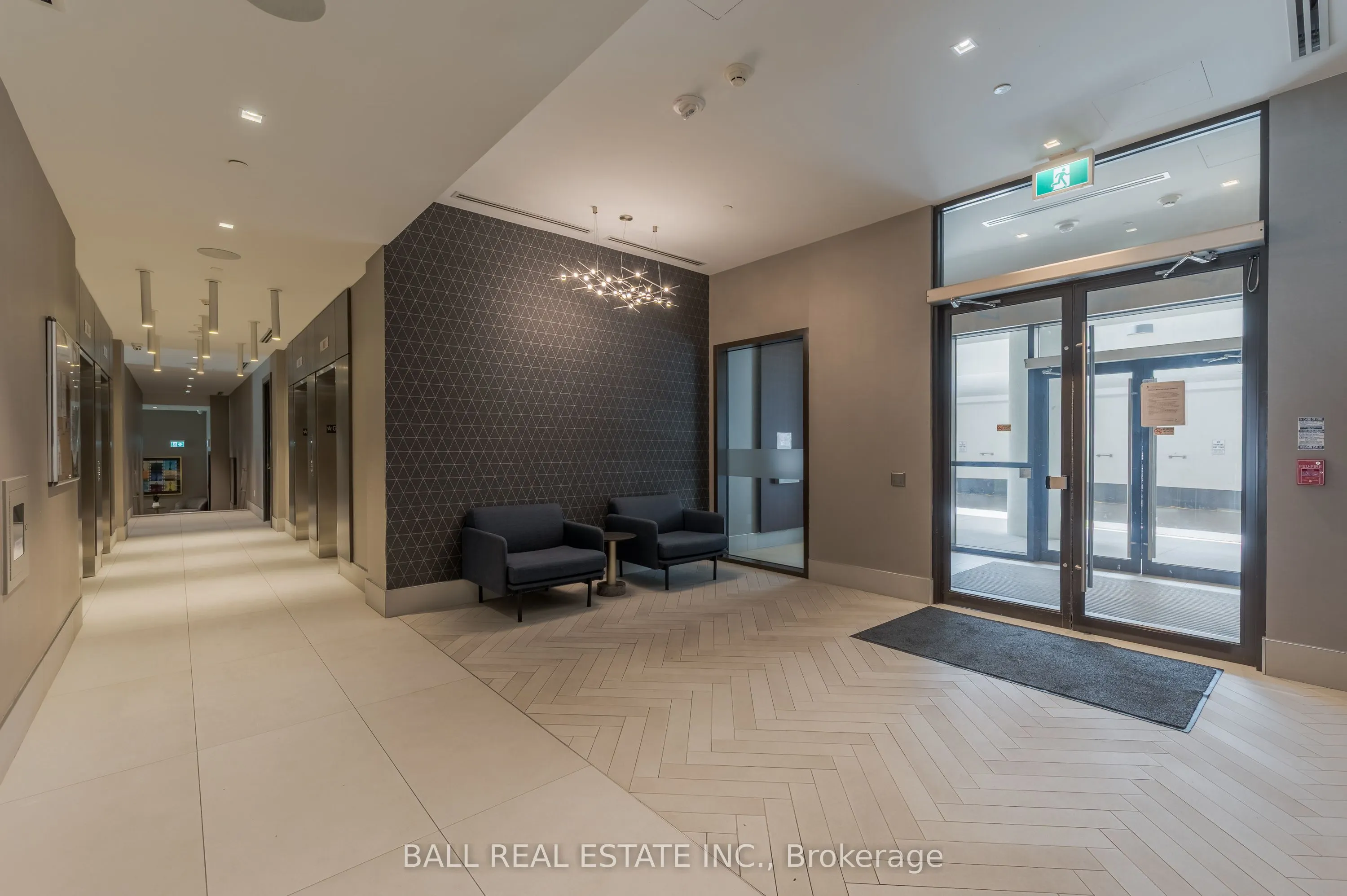 2550 Simcoe Street N, #1121