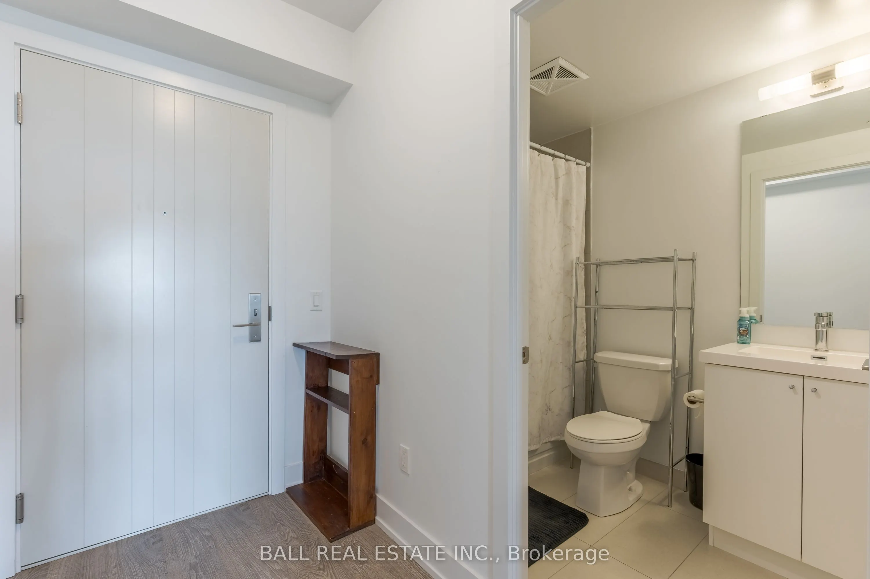 2550 Simcoe Street N, #1121