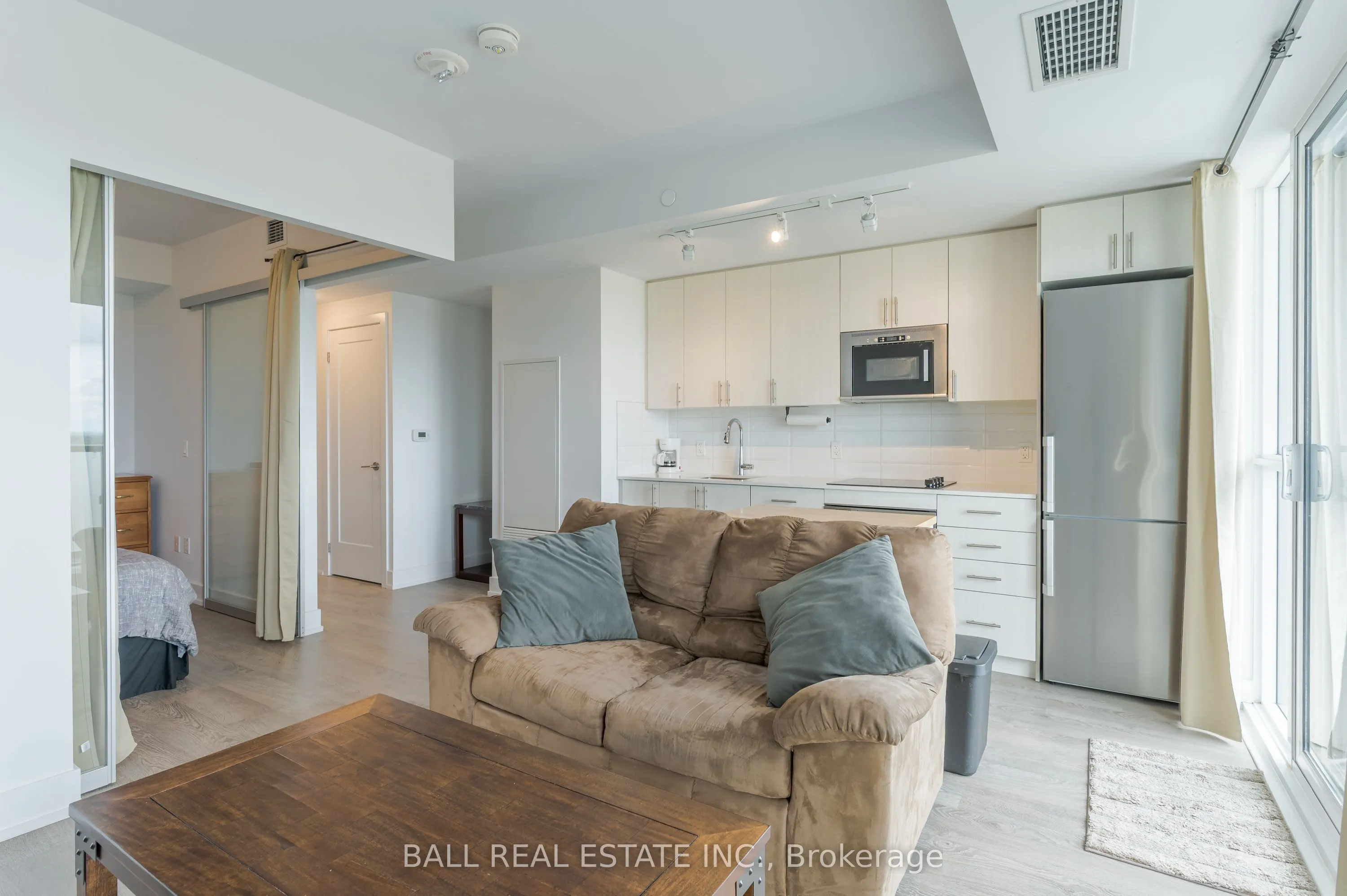2550 Simcoe Street N, #1121