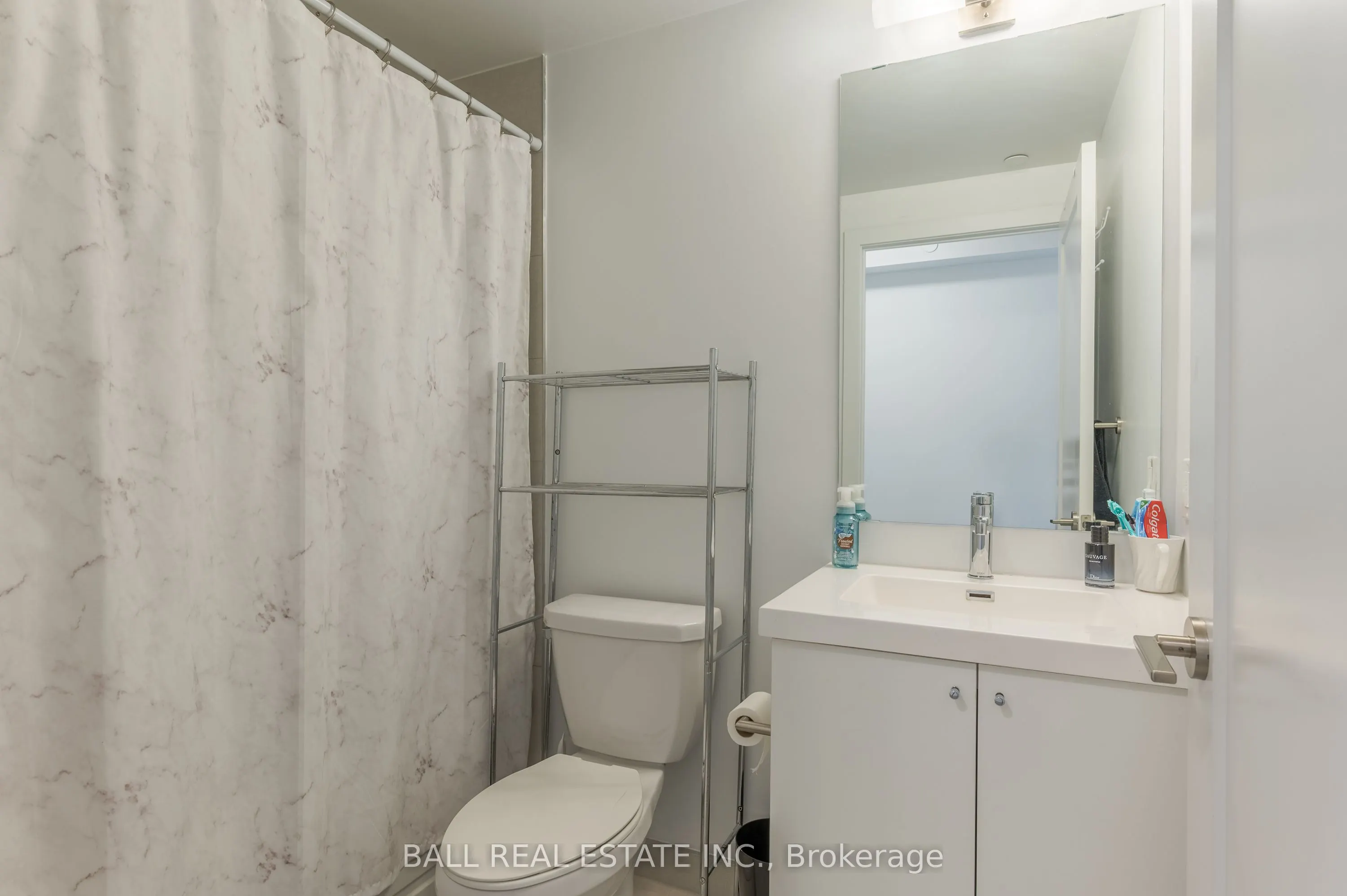 2550 Simcoe Street N, #1121