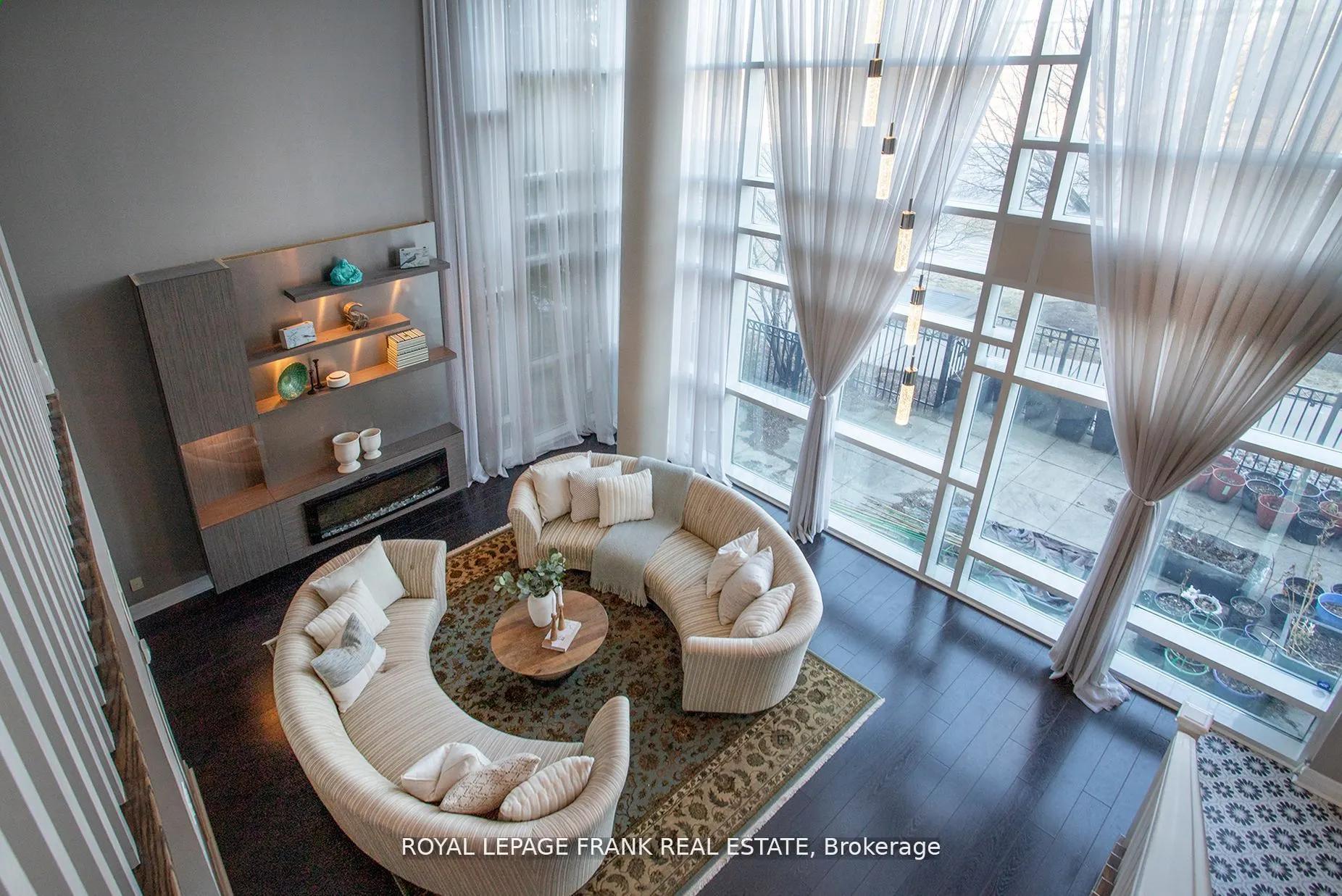 1600 Charles Street, #101