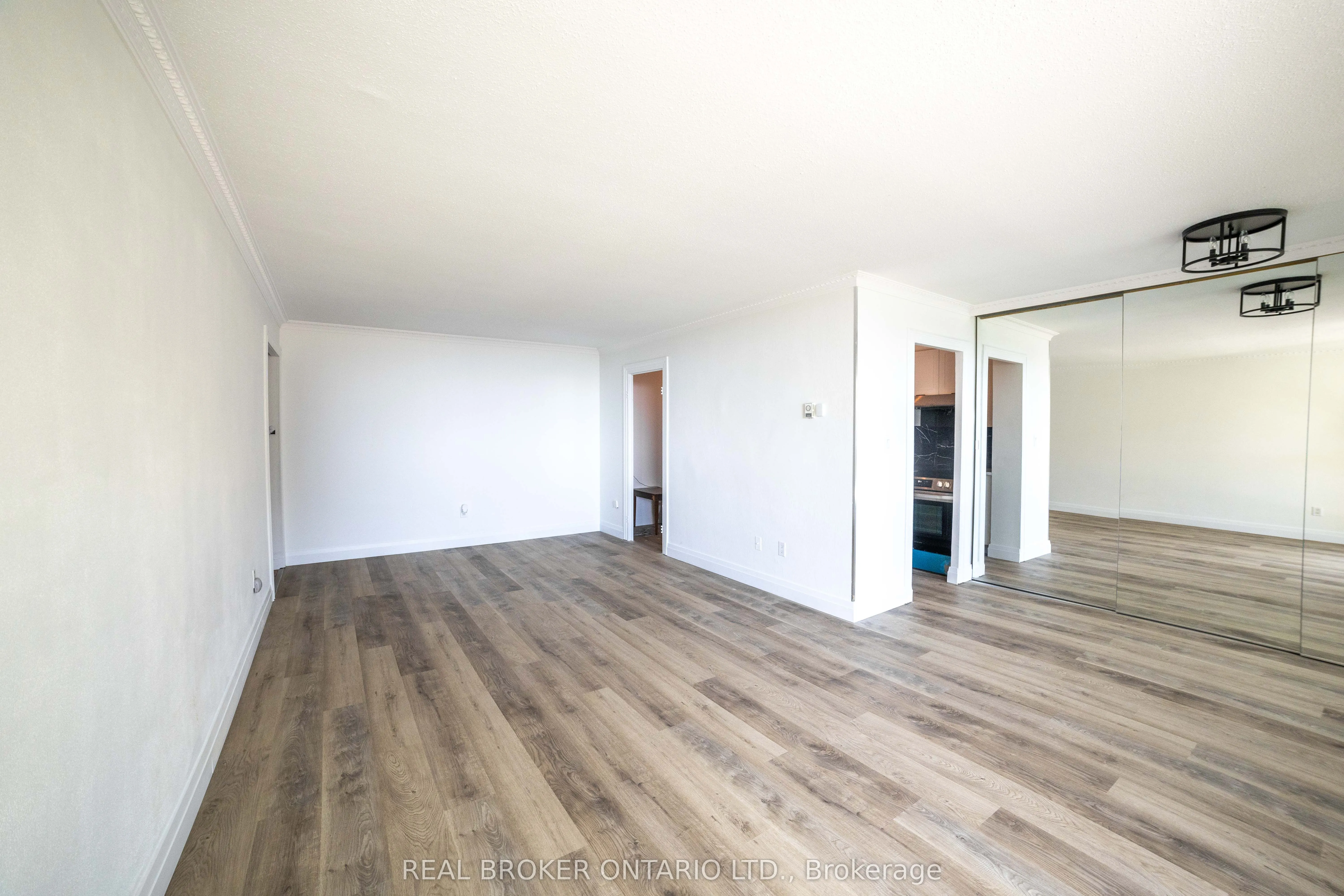 3 Massey Square, #2704