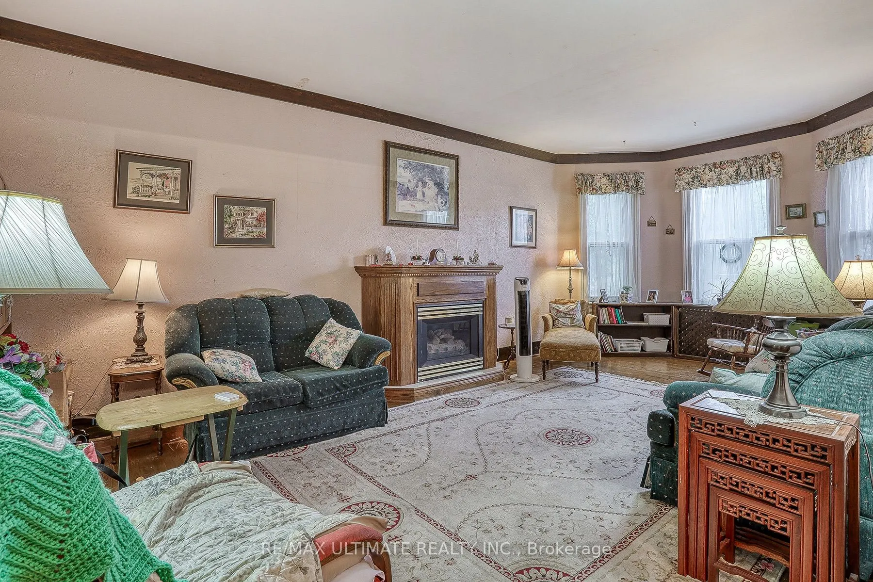 544 Bellamy Road N