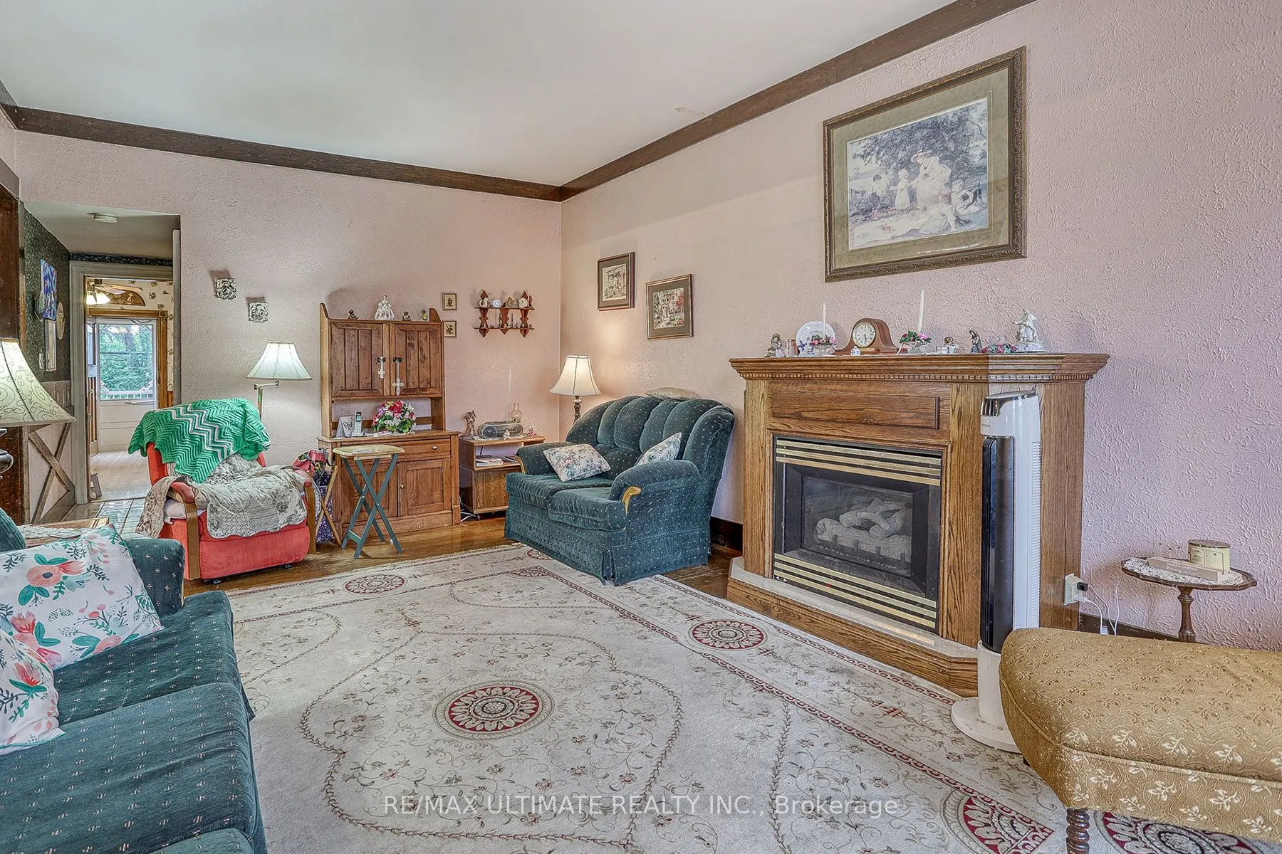 544 Bellamy Road N