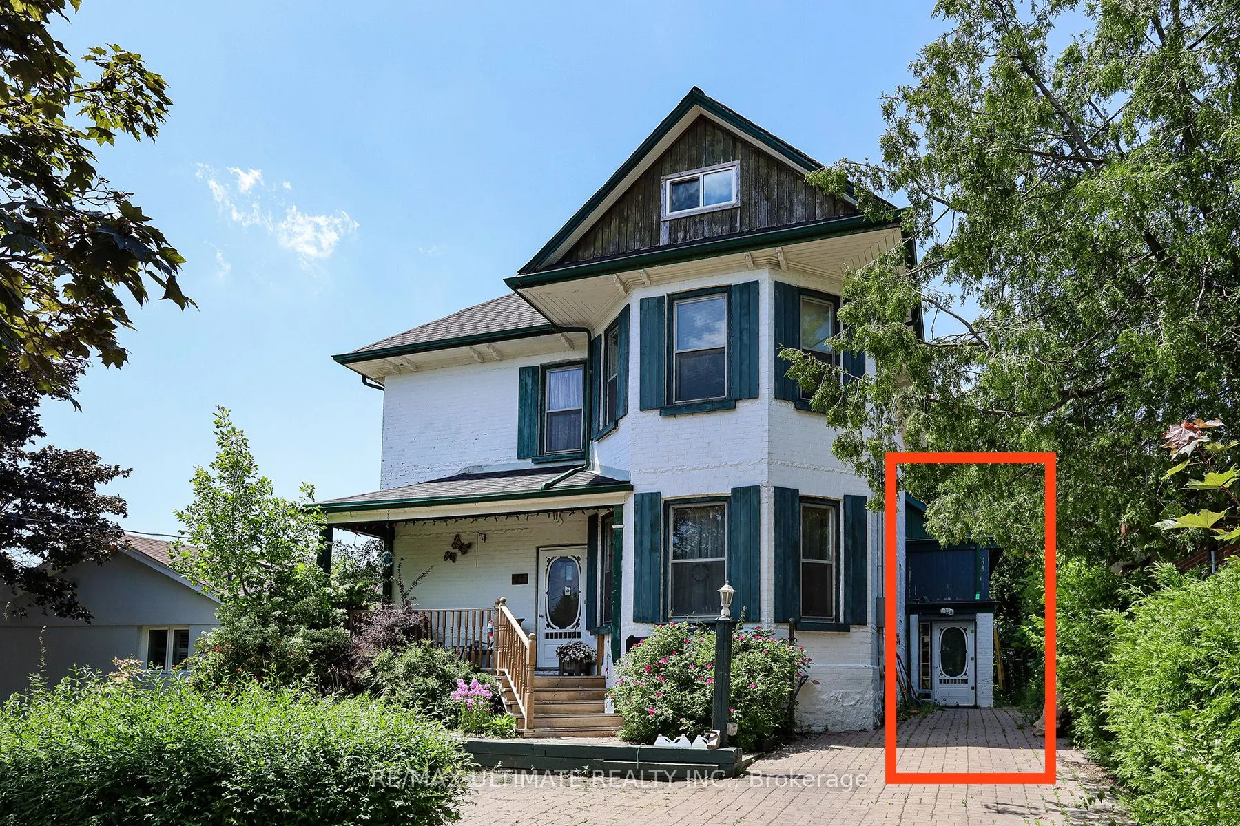544 Bellamy Road N