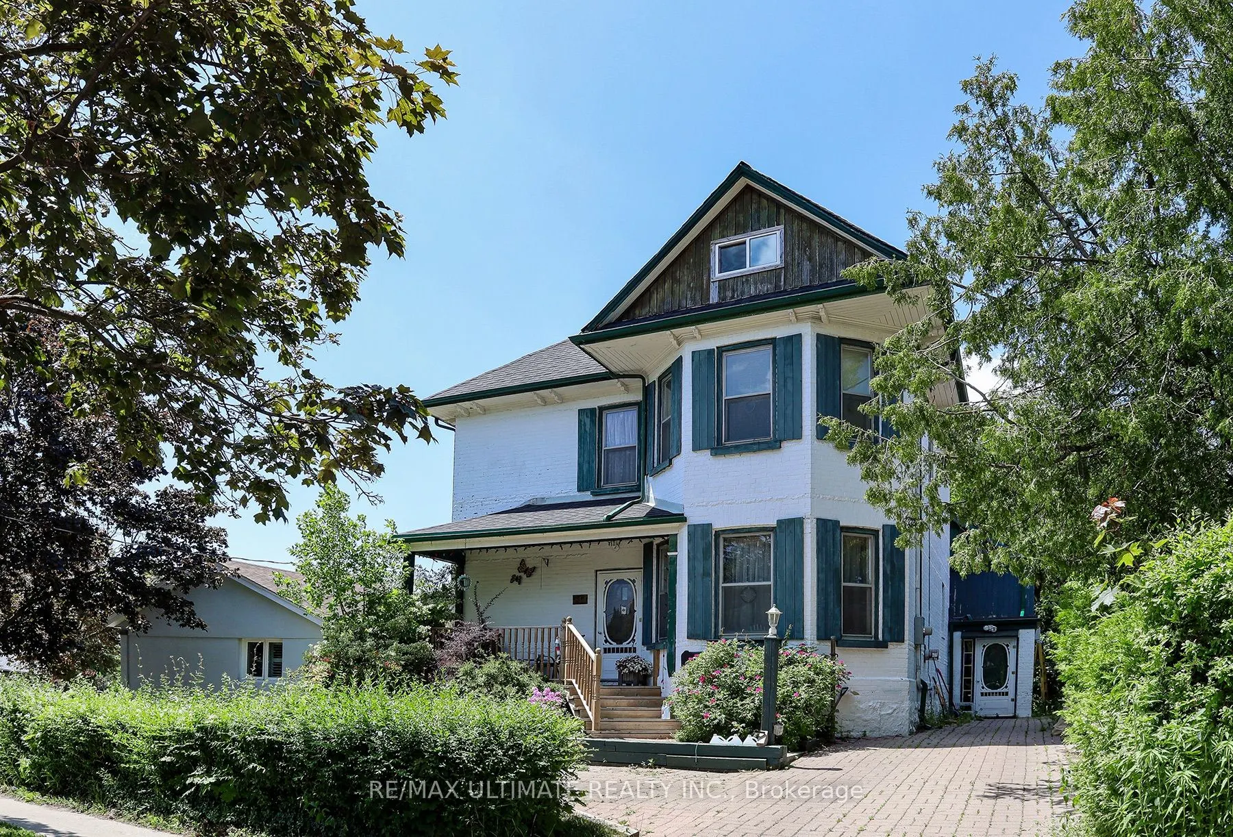 544 Bellamy Road N