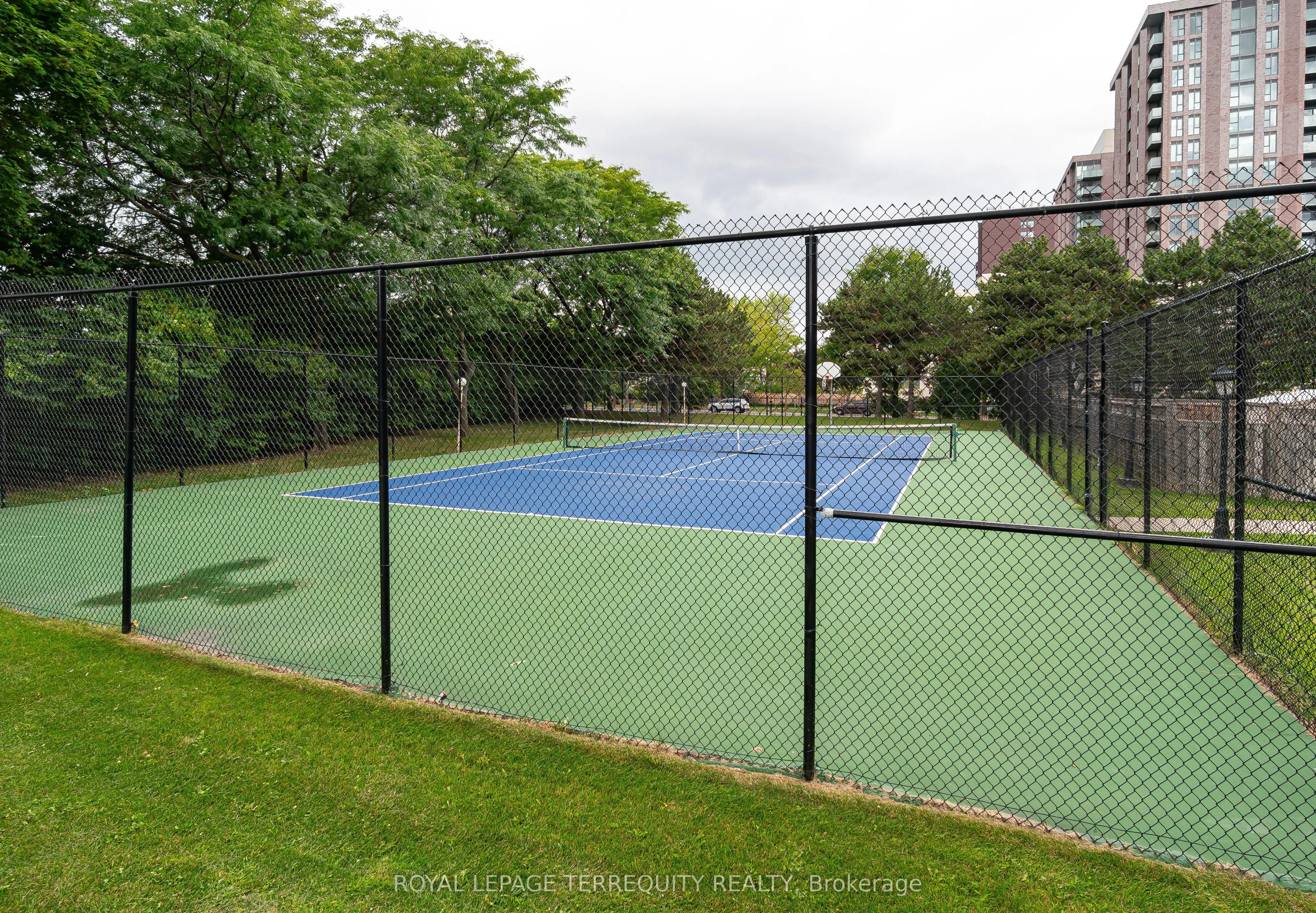 2550 Pharmacy Avenue, #1615