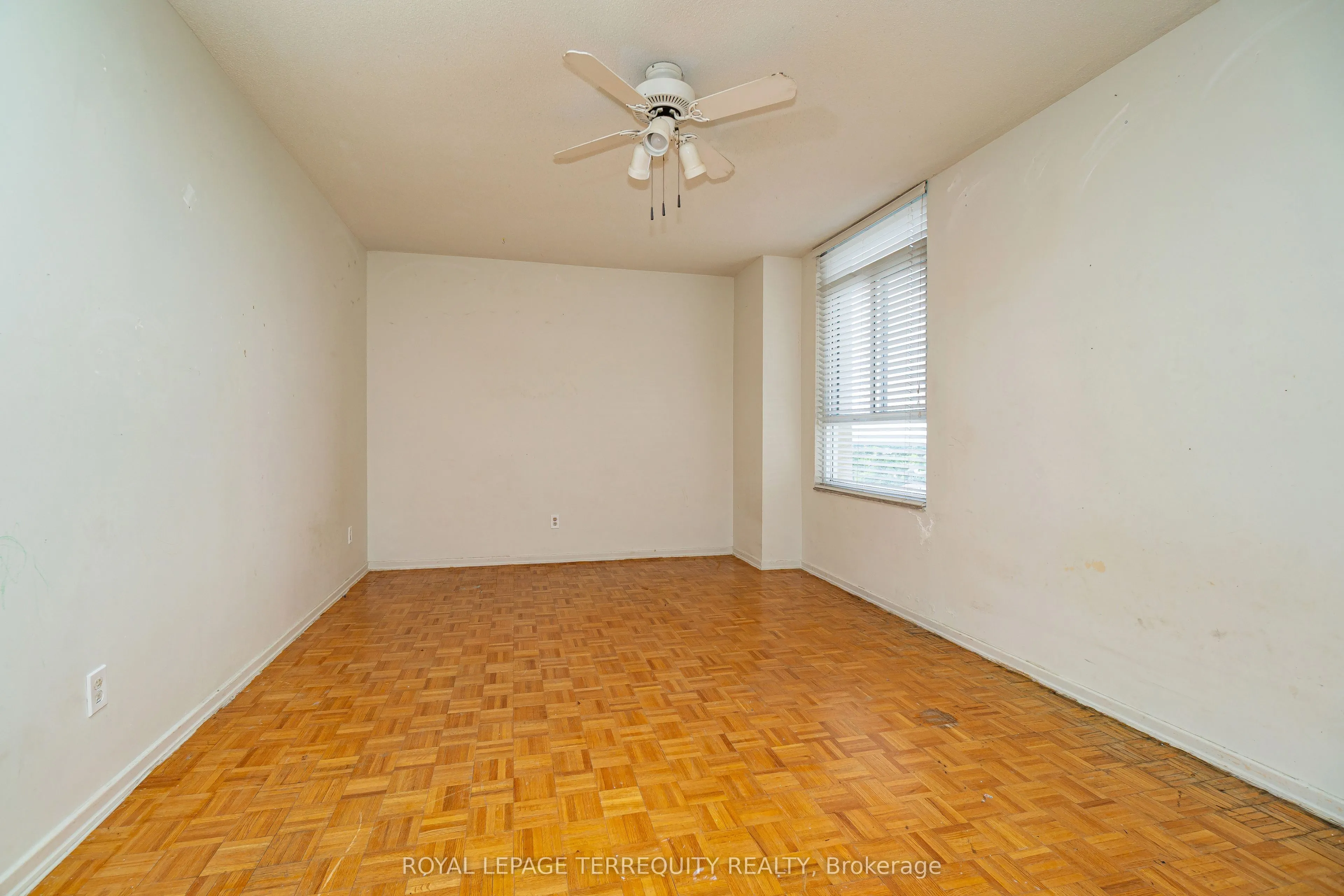 2550 Pharmacy Avenue, #1615