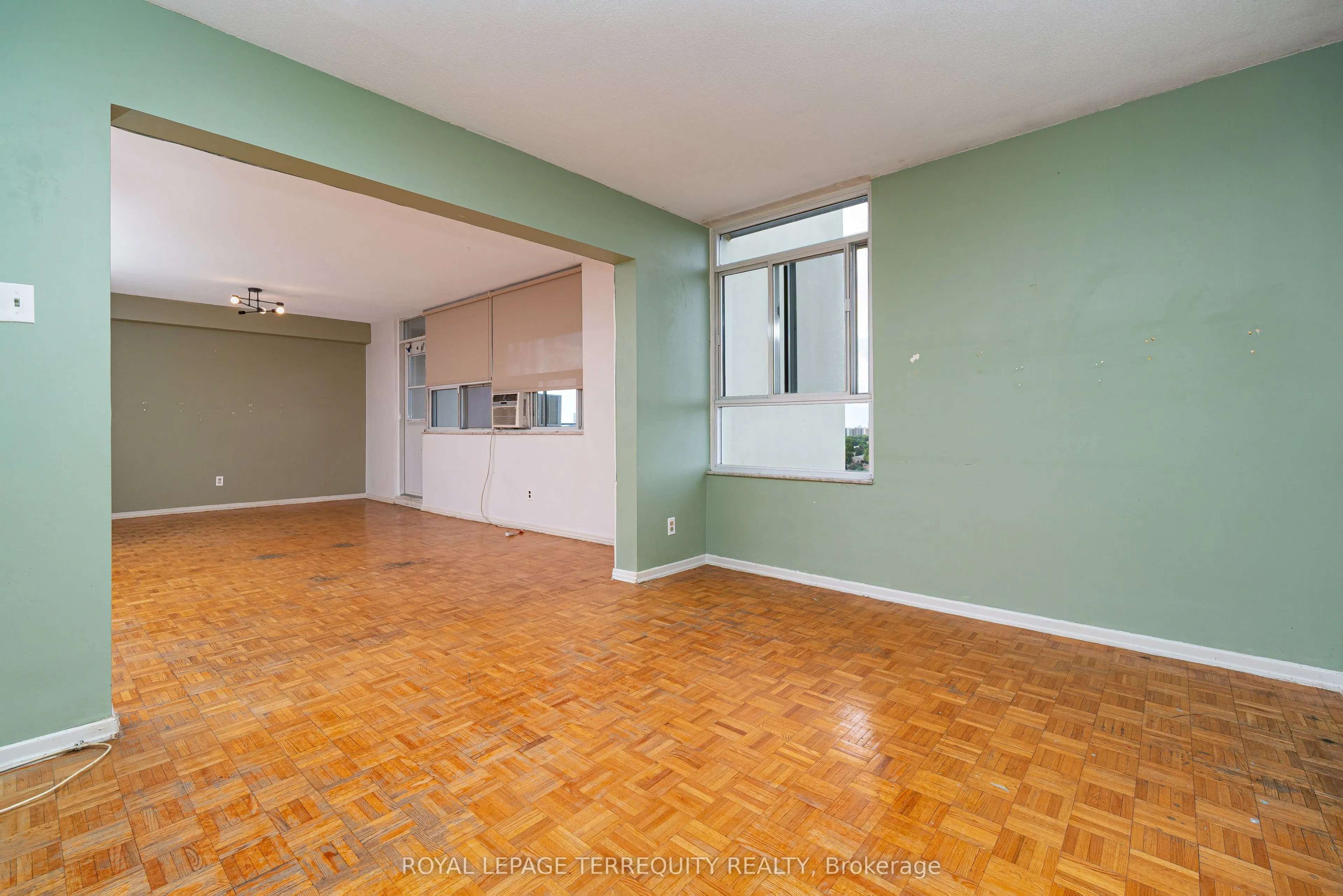 2550 Pharmacy Avenue, #1615