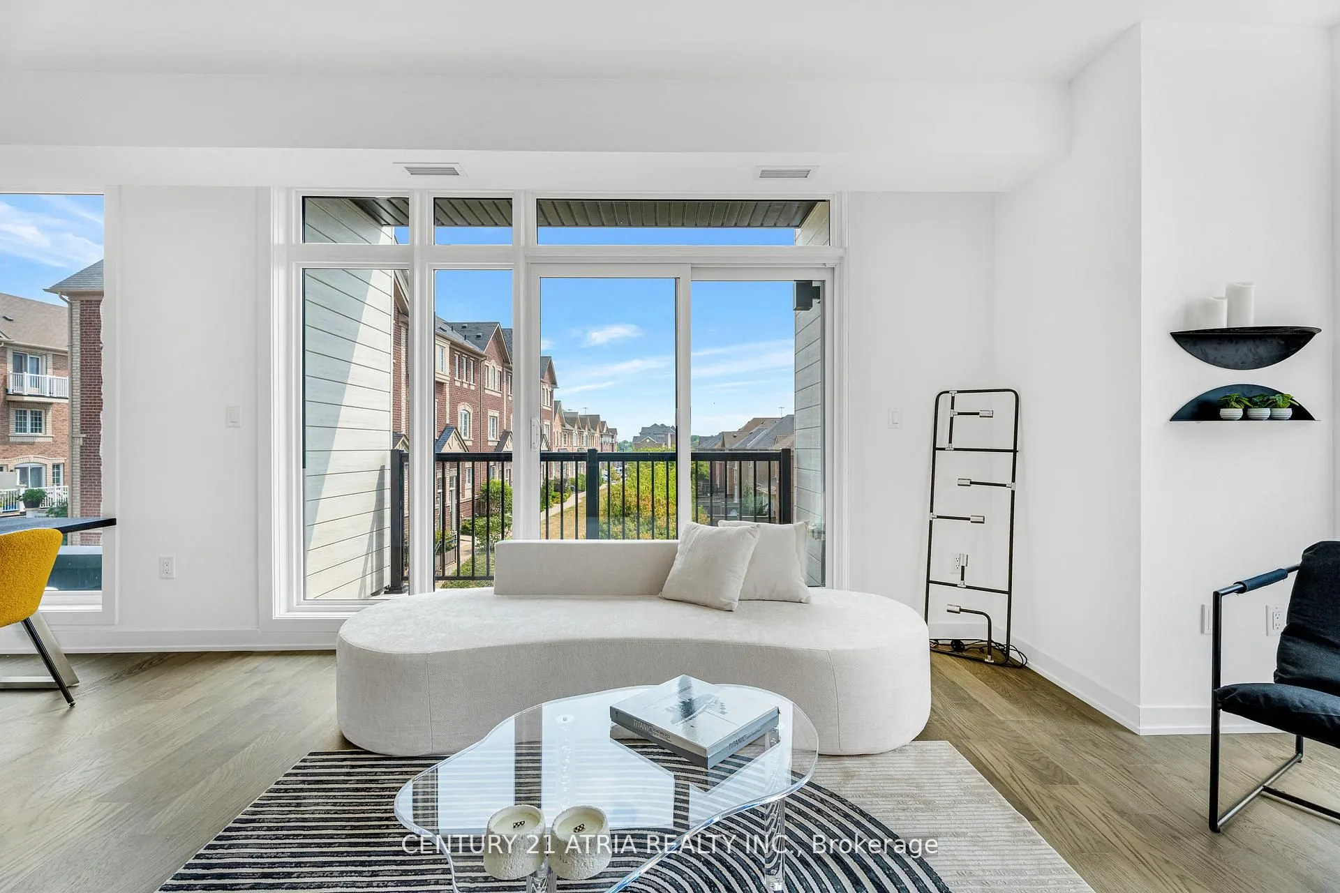184 Angus Drive, #2
