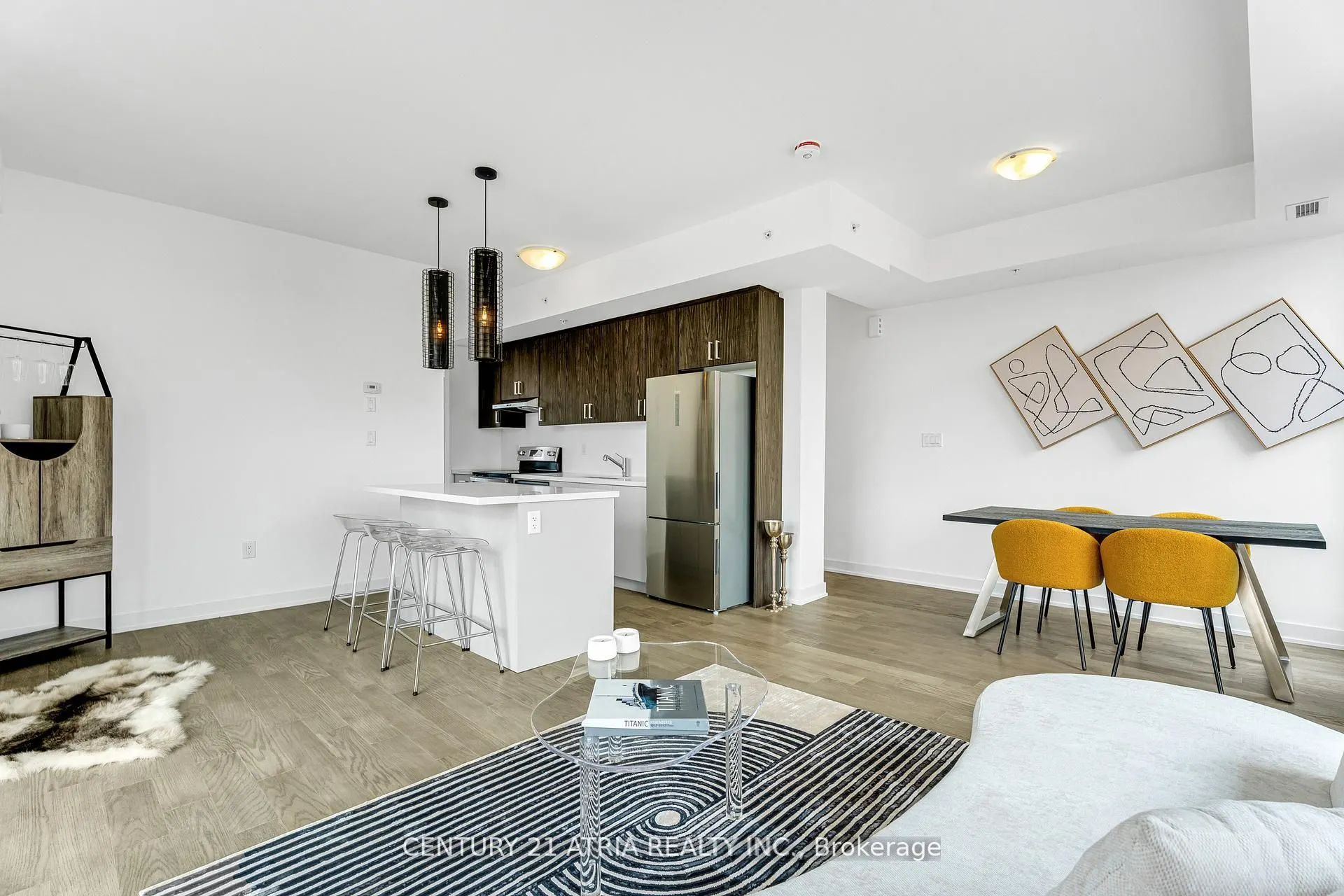 184 Angus Drive, #2
