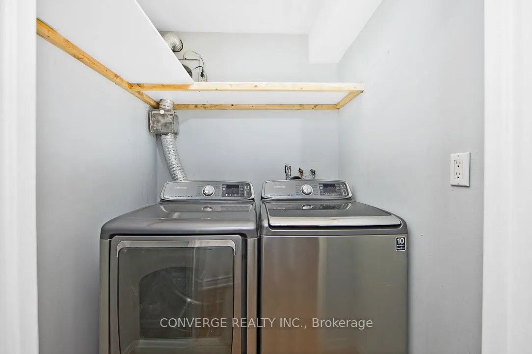 4062 Lawrence Avenue, #406