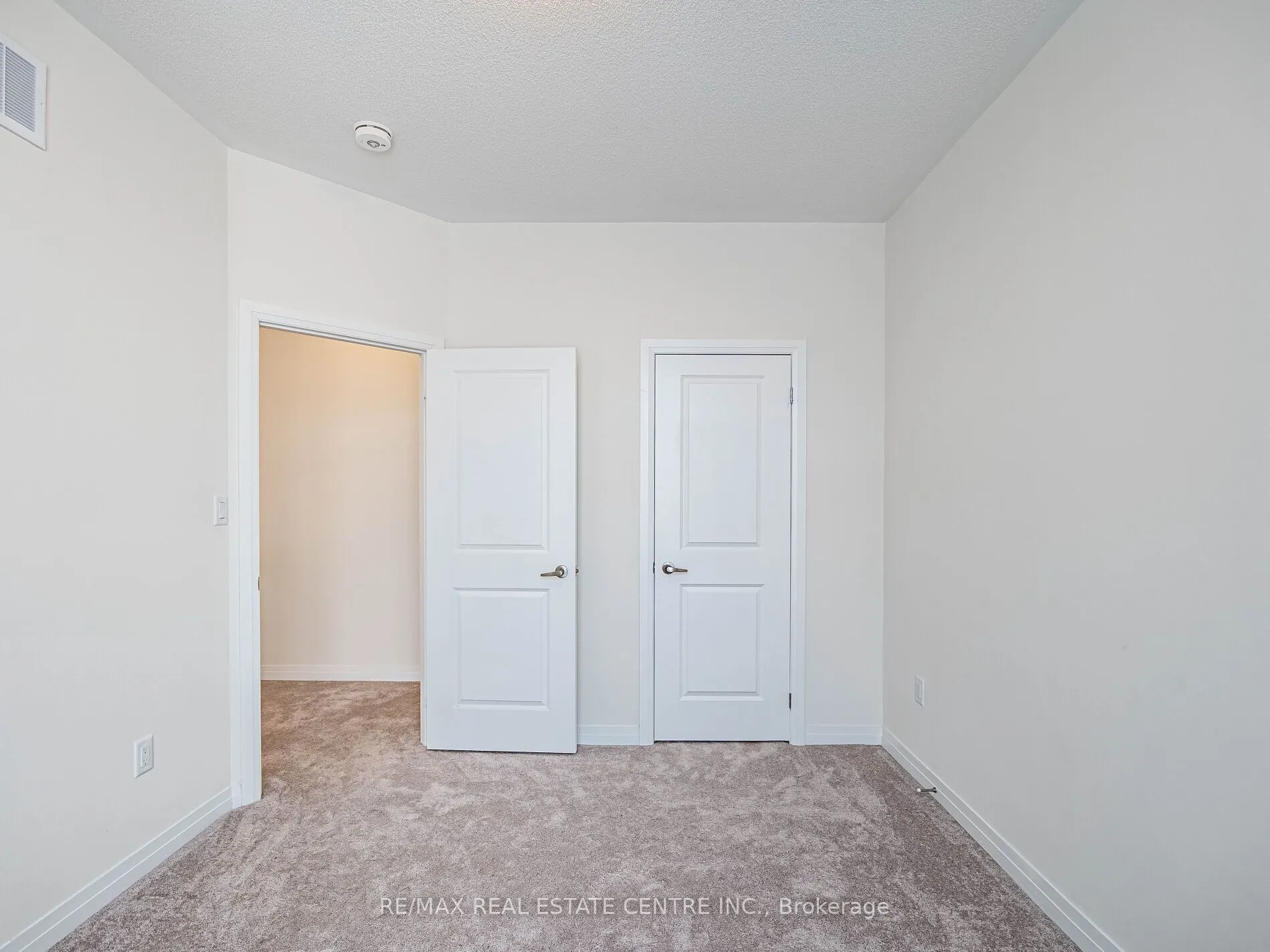2921 Nakina Street