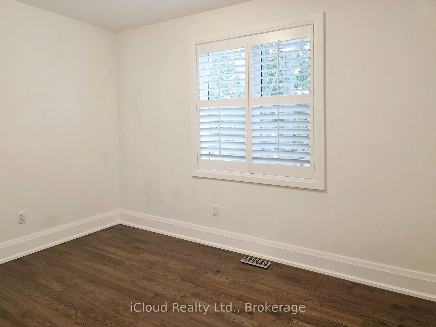 99A Leyton Avenue
