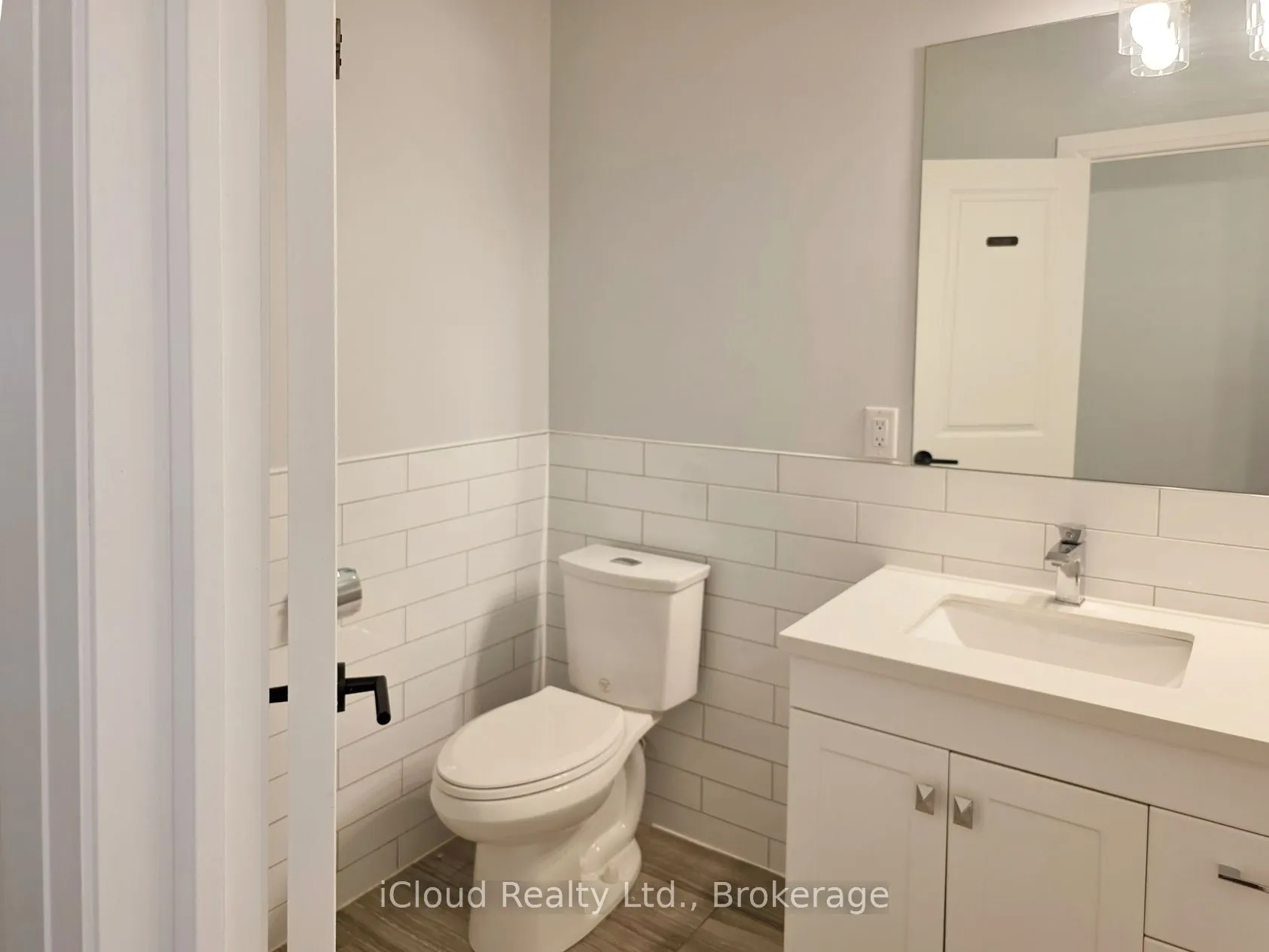 99A Leyton Avenue