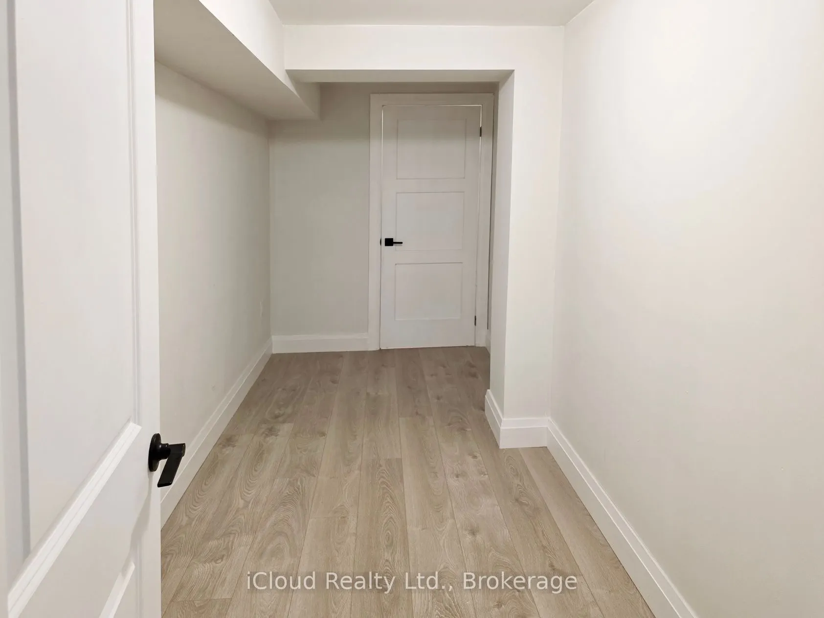 99A Leyton Avenue