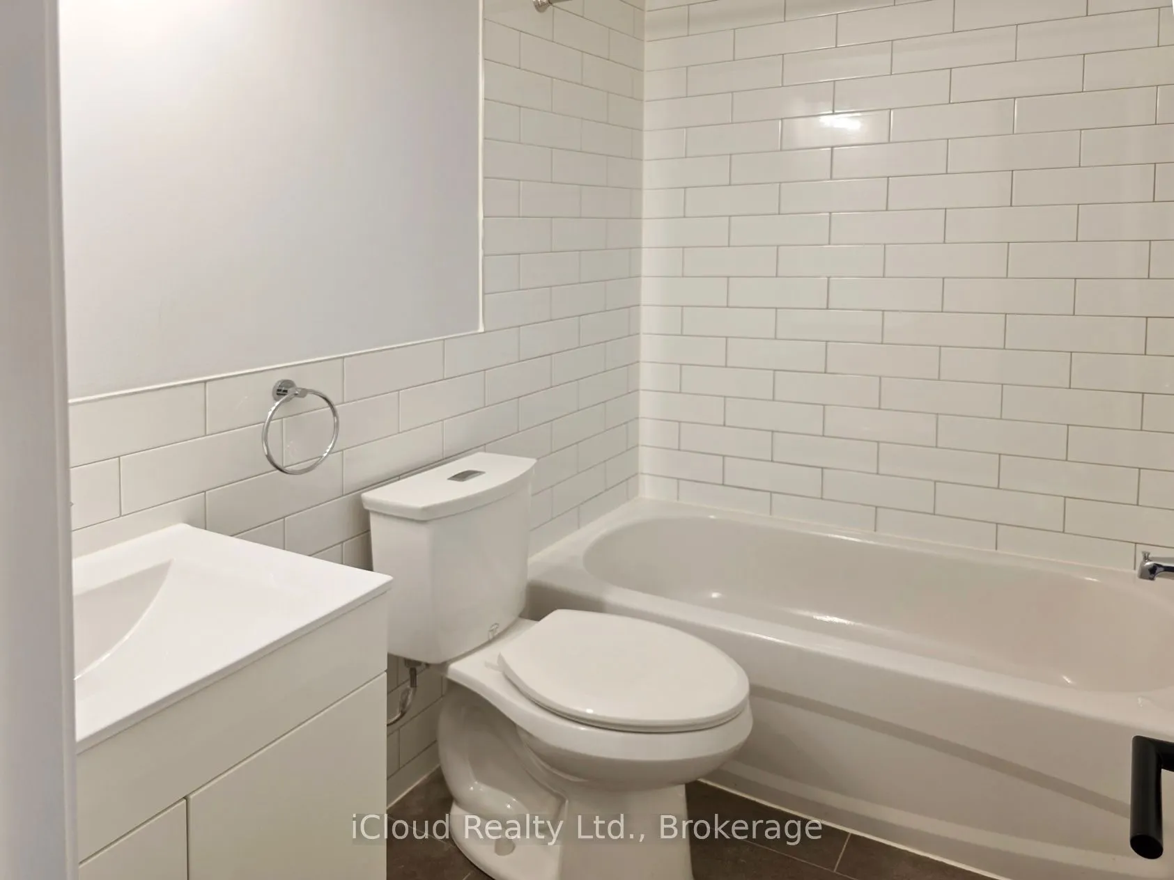 99A Leyton Avenue